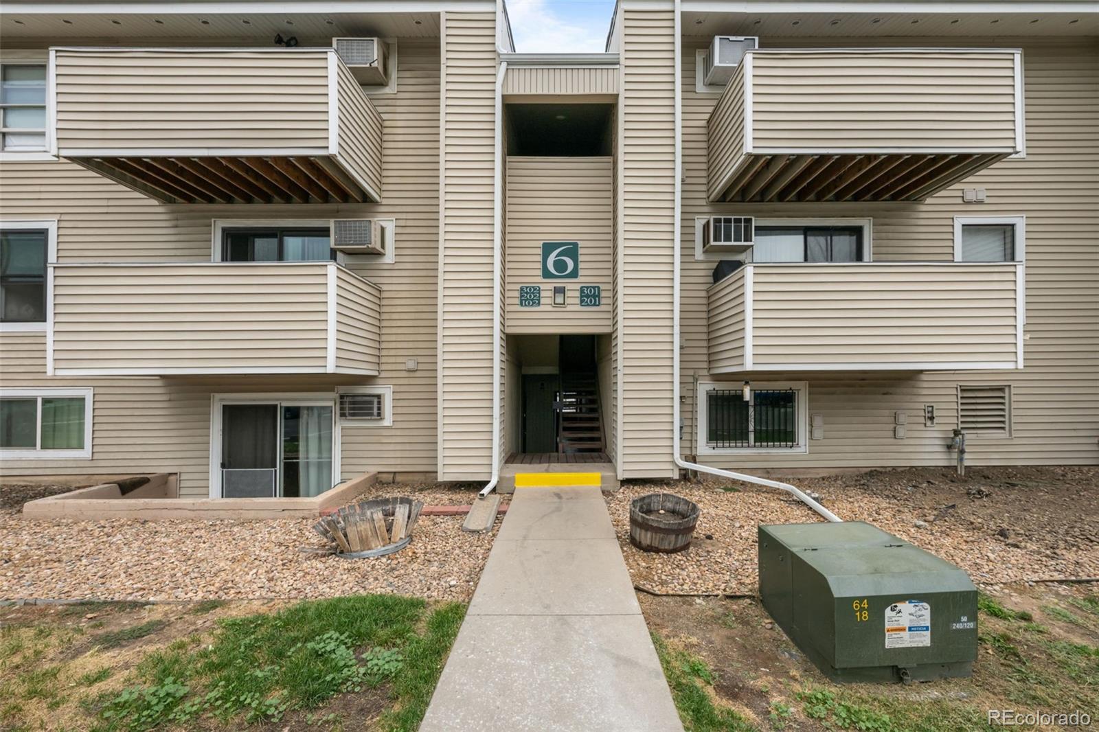 MLS Image #27 for 10150 e virginia avenue,denver, Colorado