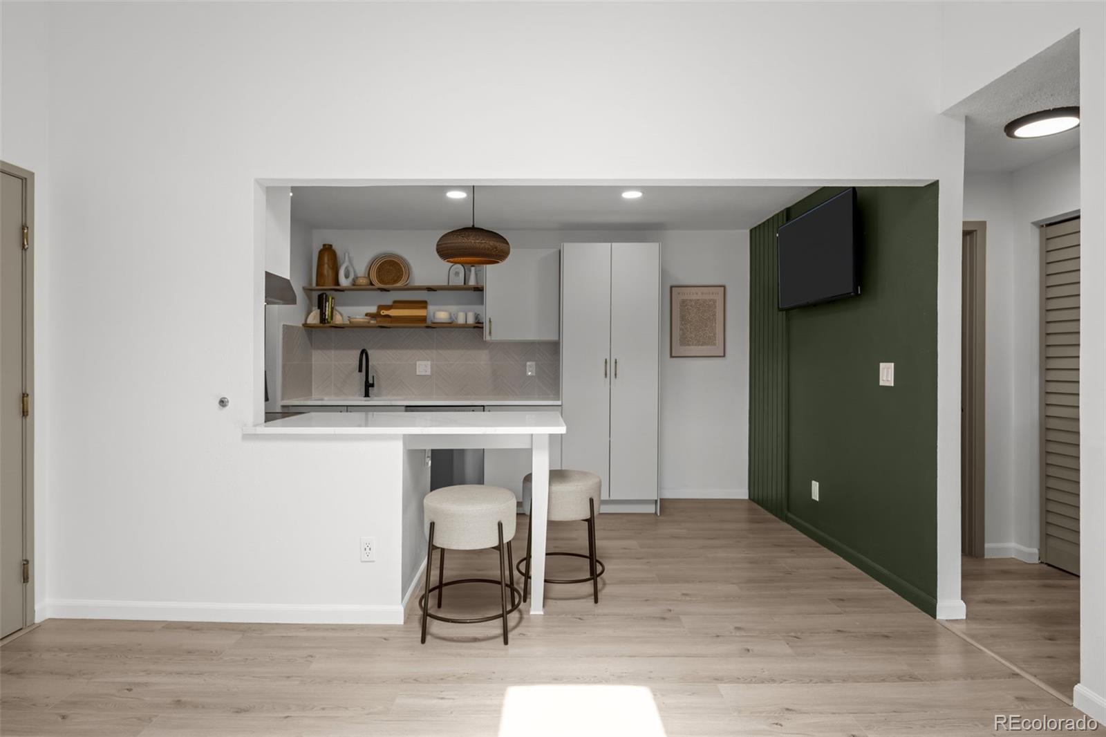 MLS Image #6 for 10150 e virginia avenue,denver, Colorado