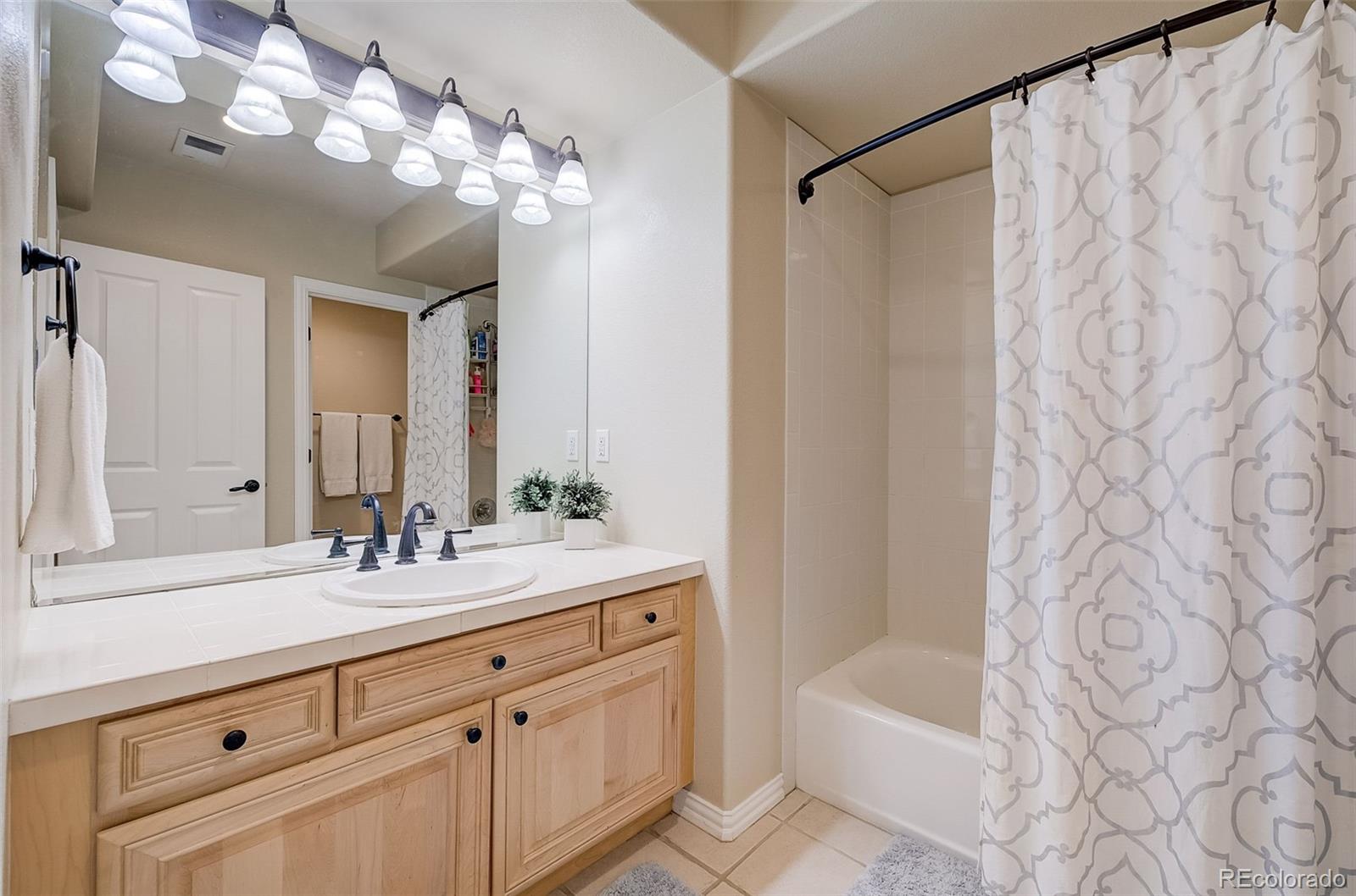 MLS Image #40 for 939  greenway lane,castle pines, Colorado