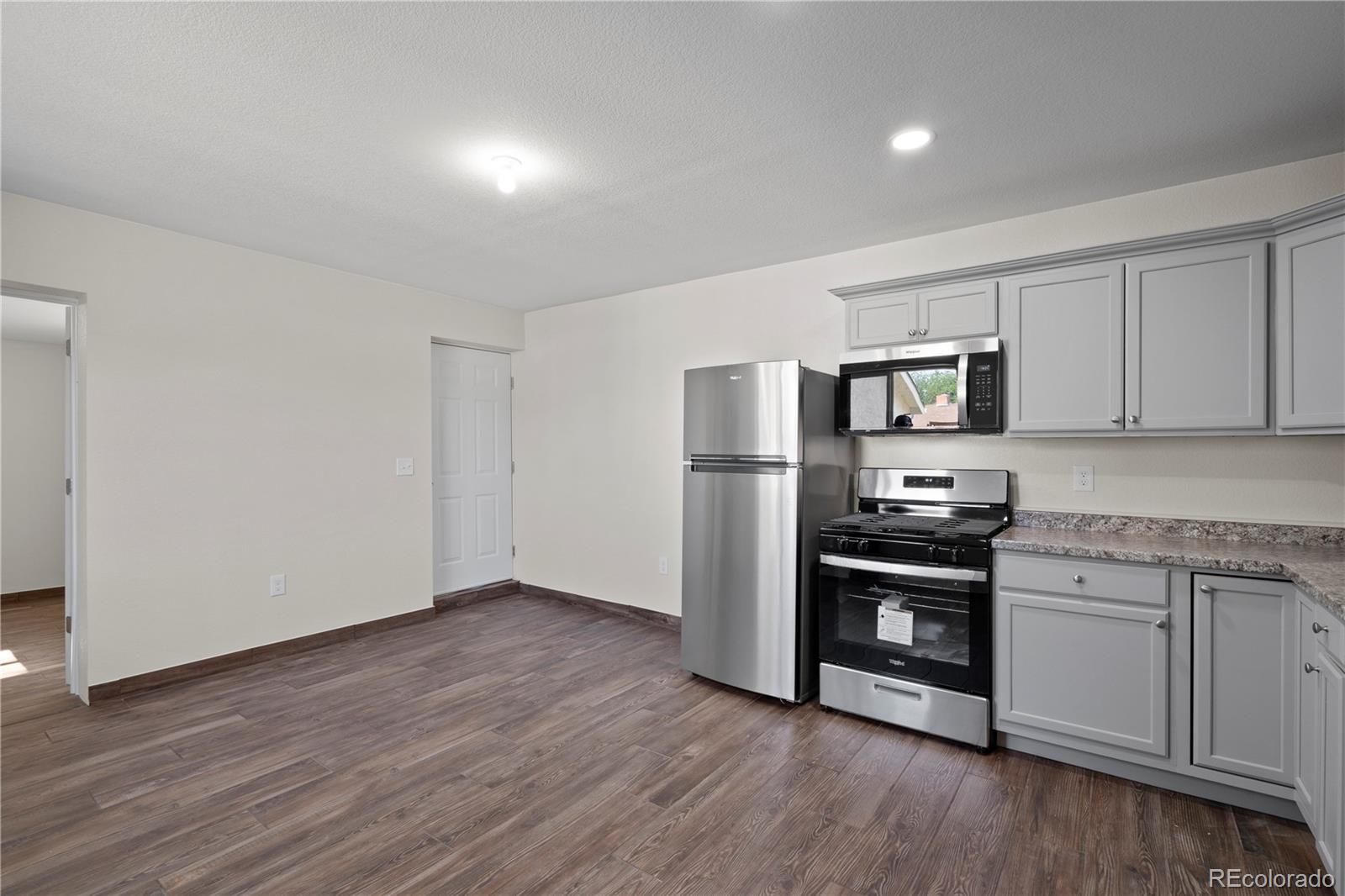 MLS Image #13 for 2027 e 14th street,pueblo, Colorado