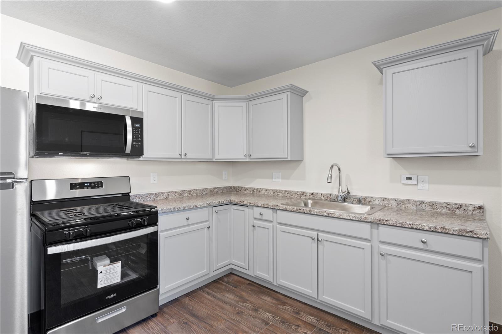 MLS Image #14 for 2027 e 14th street,pueblo, Colorado