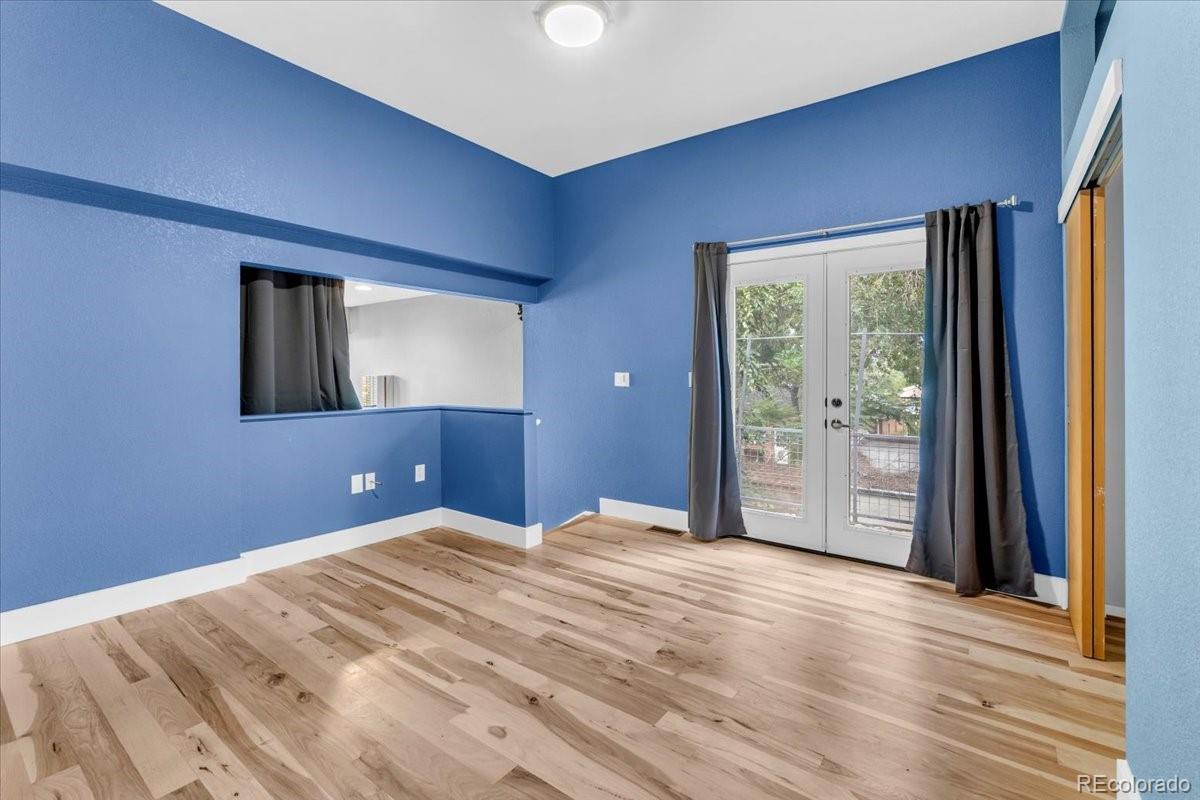 MLS Image #11 for 1421  oneida street,denver, Colorado