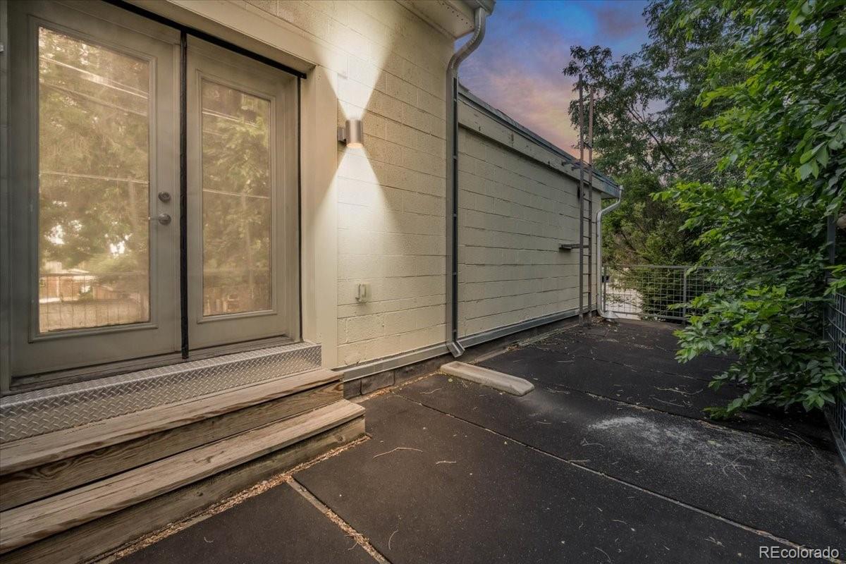 MLS Image #12 for 1421  oneida street,denver, Colorado
