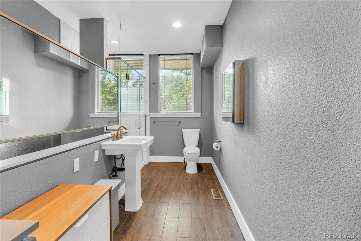 MLS Image #13 for 1421  oneida street,denver, Colorado