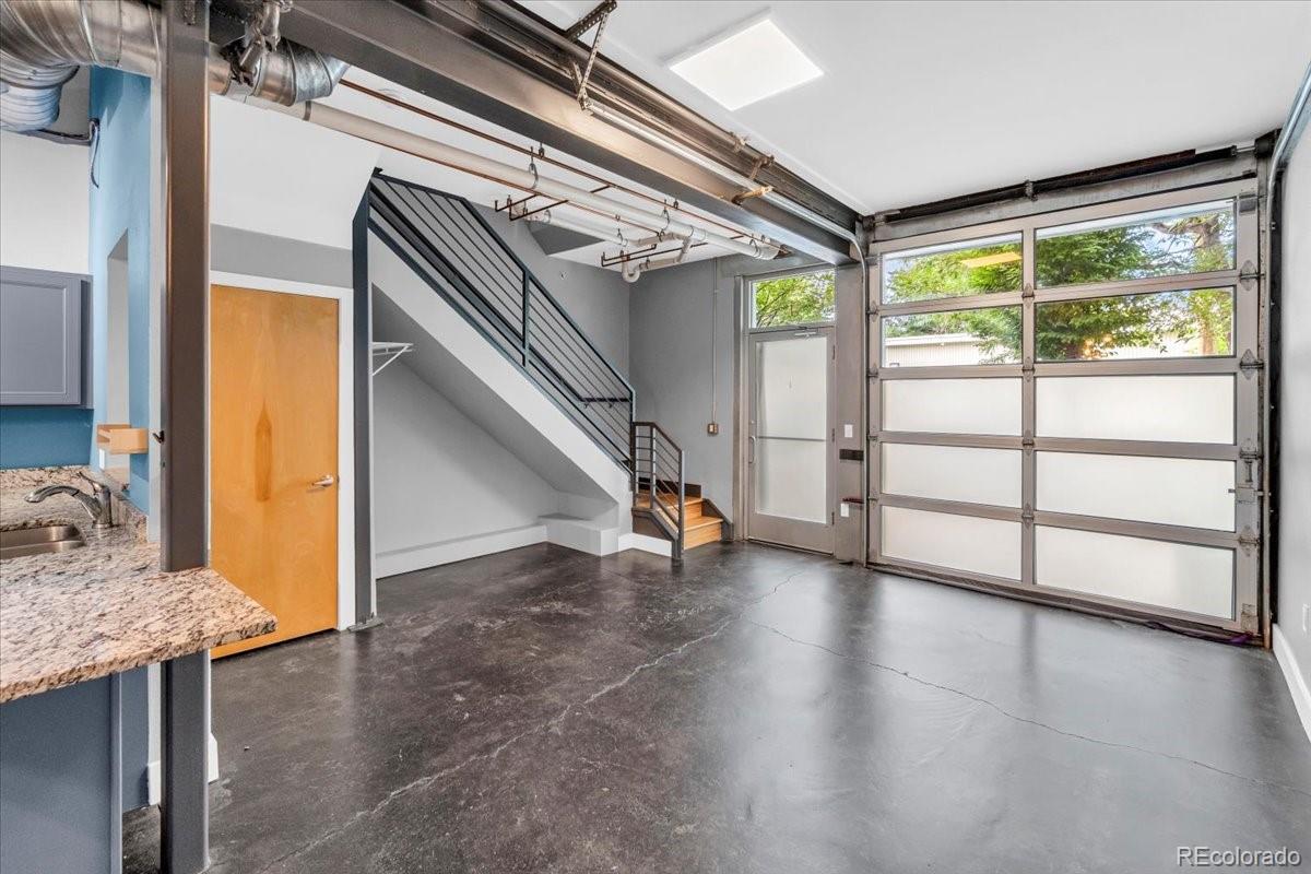 MLS Image #3 for 1421  oneida street,denver, Colorado