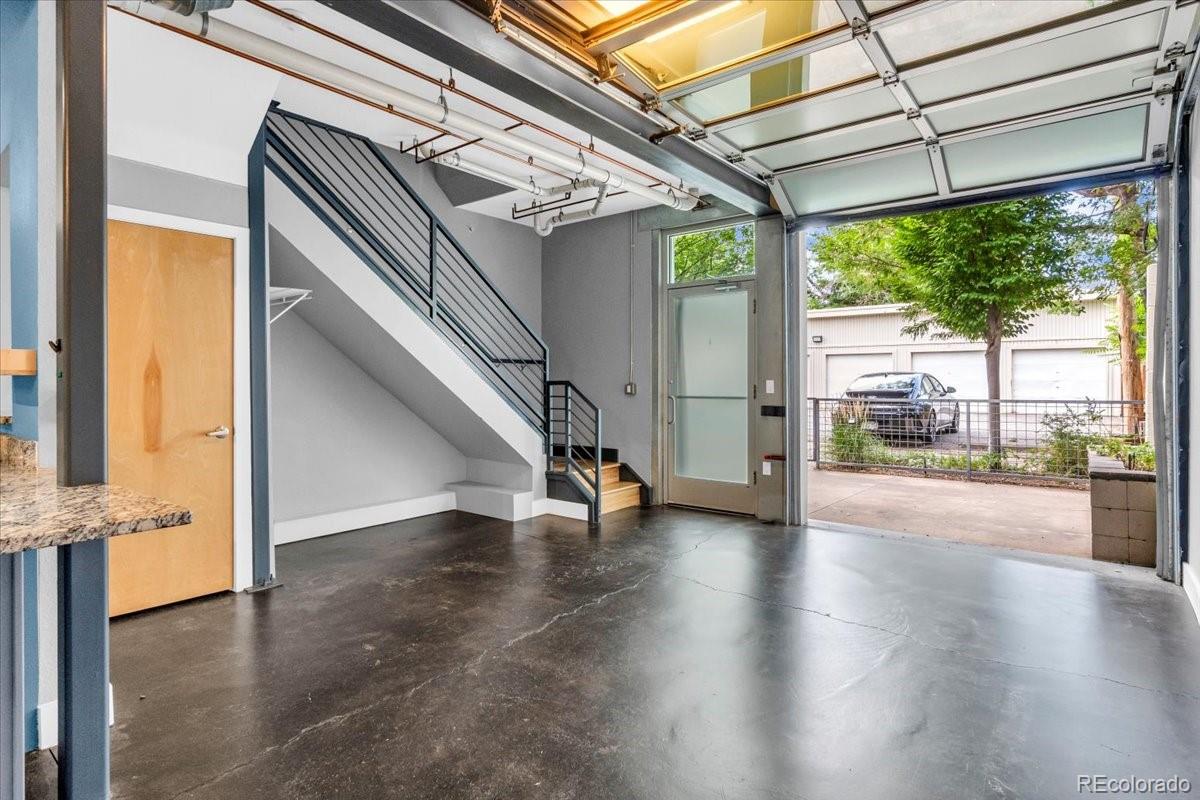 MLS Image #4 for 1421  oneida street,denver, Colorado