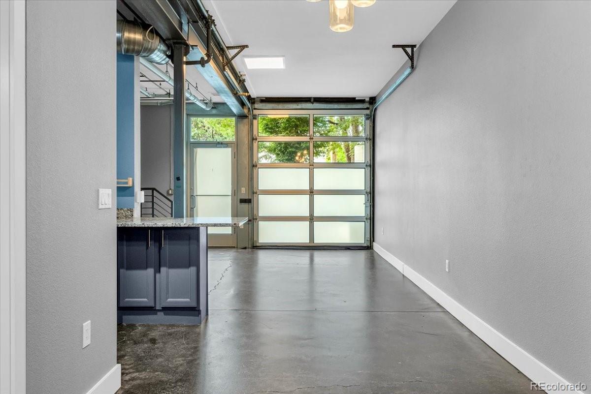 MLS Image #5 for 1421  oneida street,denver, Colorado