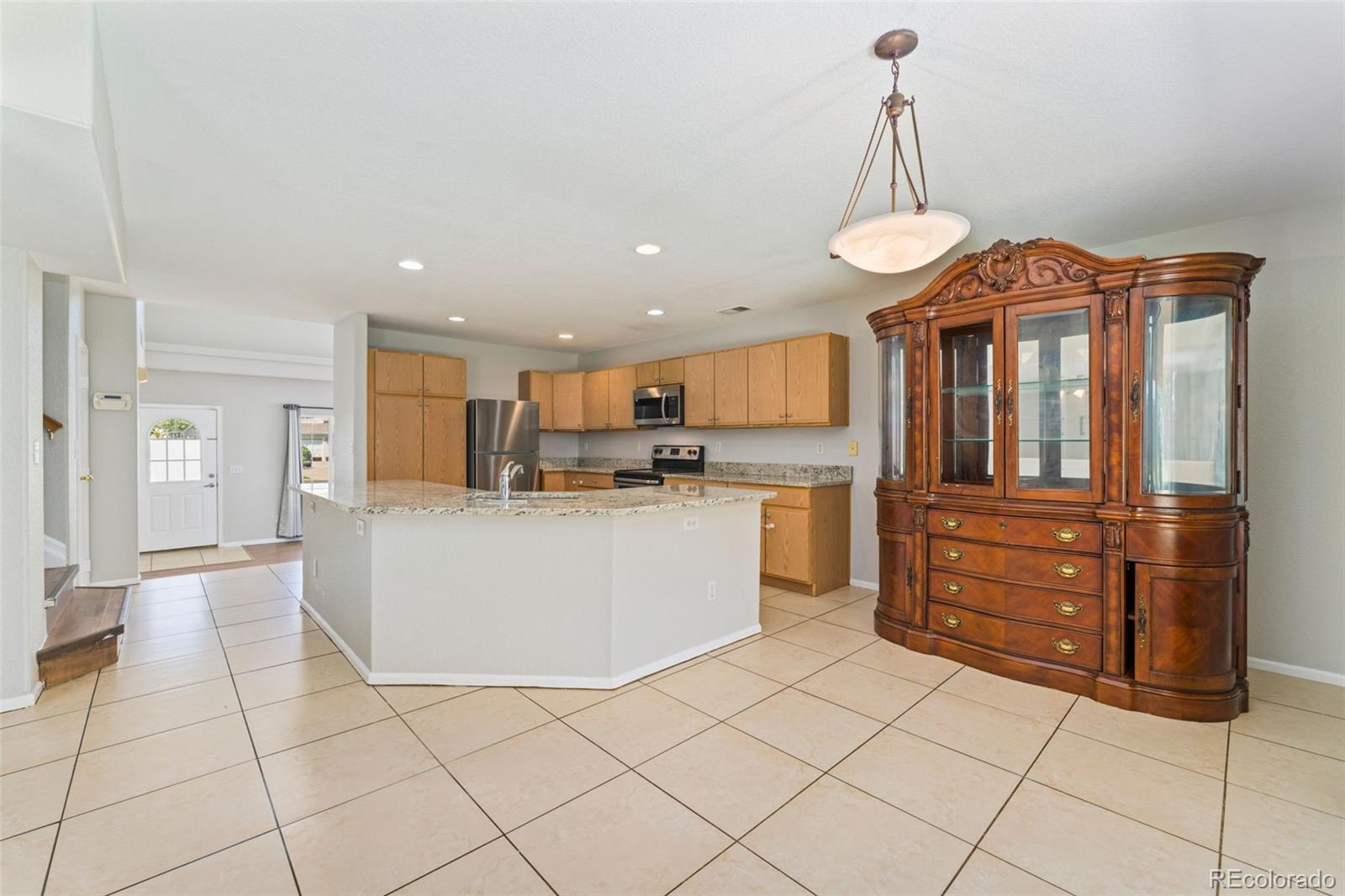 MLS Image #11 for 3880 n jebel street,denver, Colorado