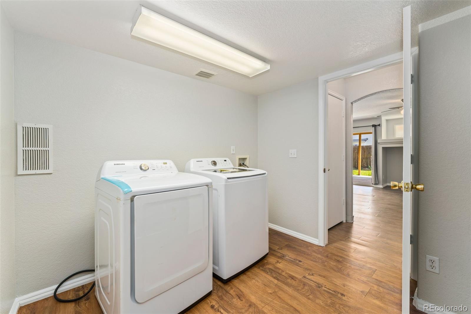 MLS Image #16 for 3880 n jebel street,denver, Colorado
