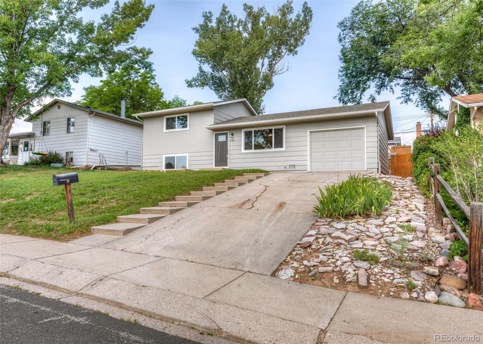 MLS Image #39 for 726 e paradise lane,colorado springs, Colorado
