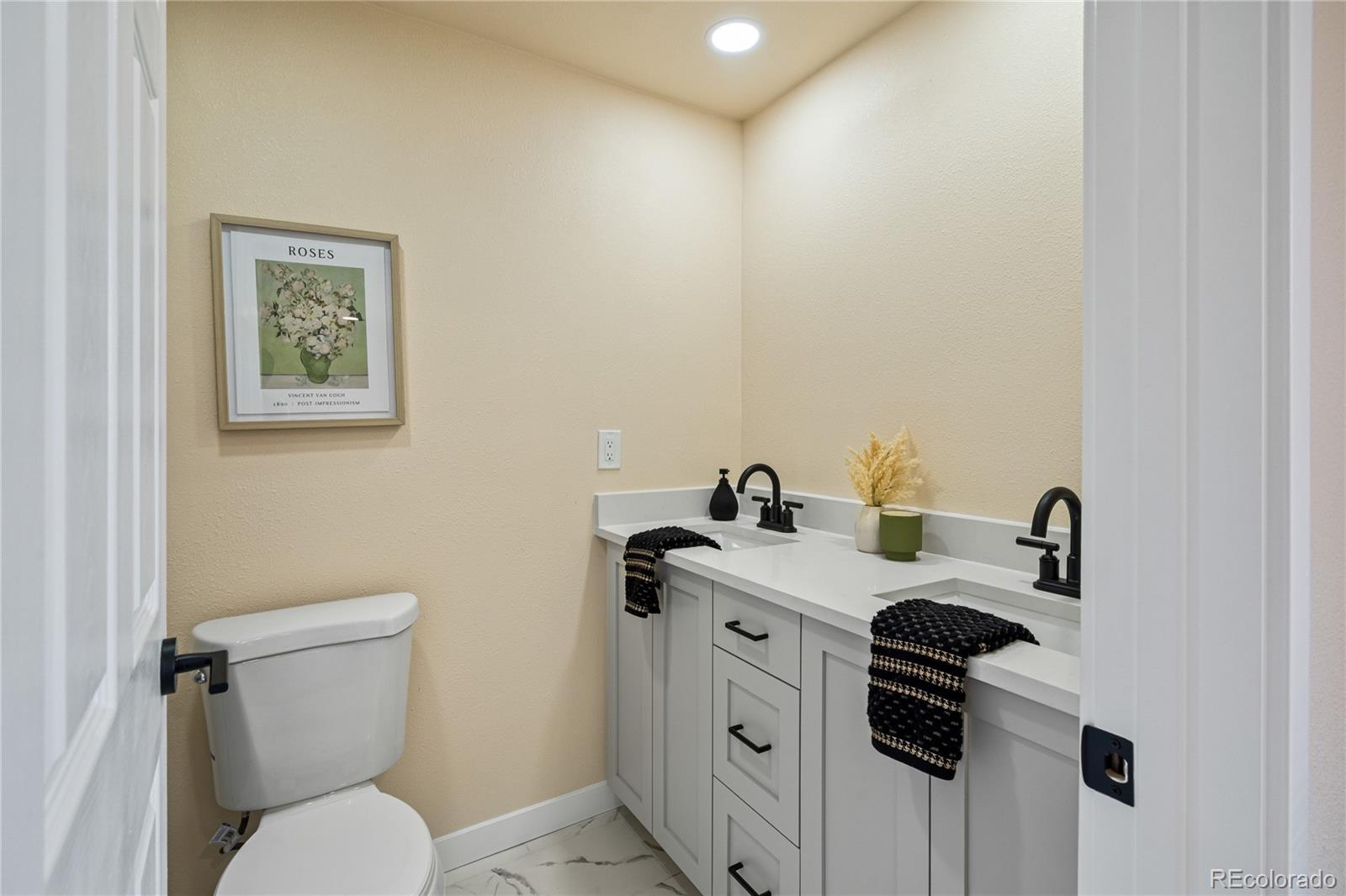 MLS Image #20 for 5599 w maplewood place,littleton, Colorado