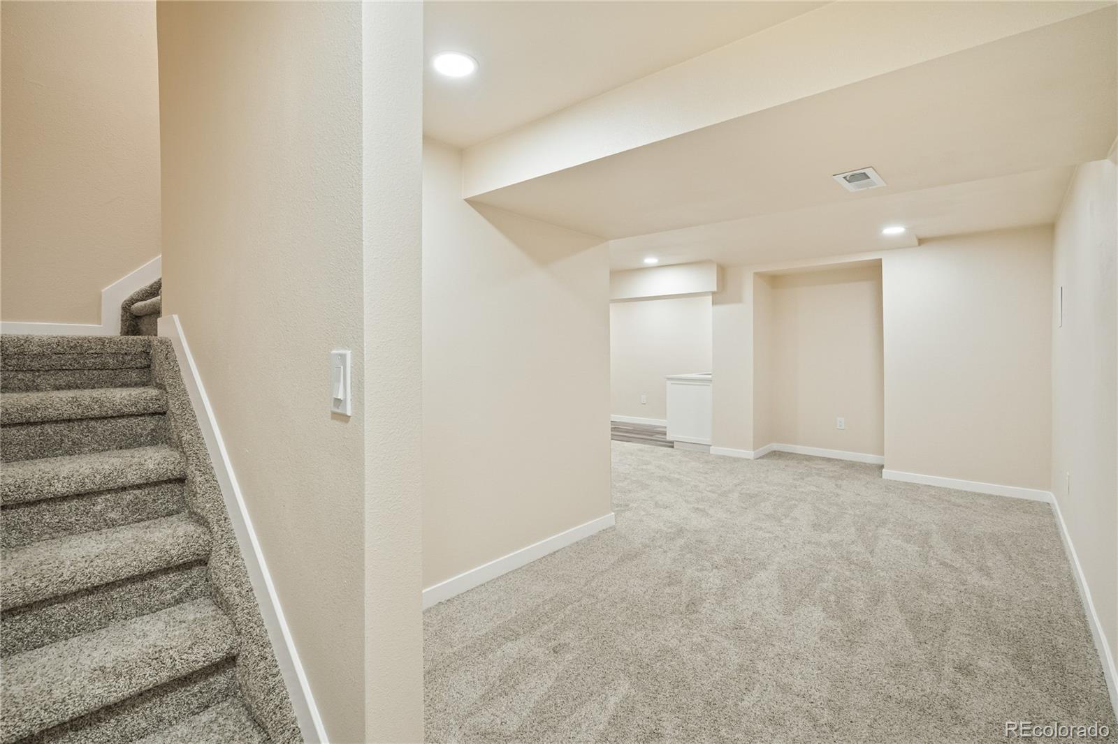 MLS Image #21 for 5599 w maplewood place,littleton, Colorado