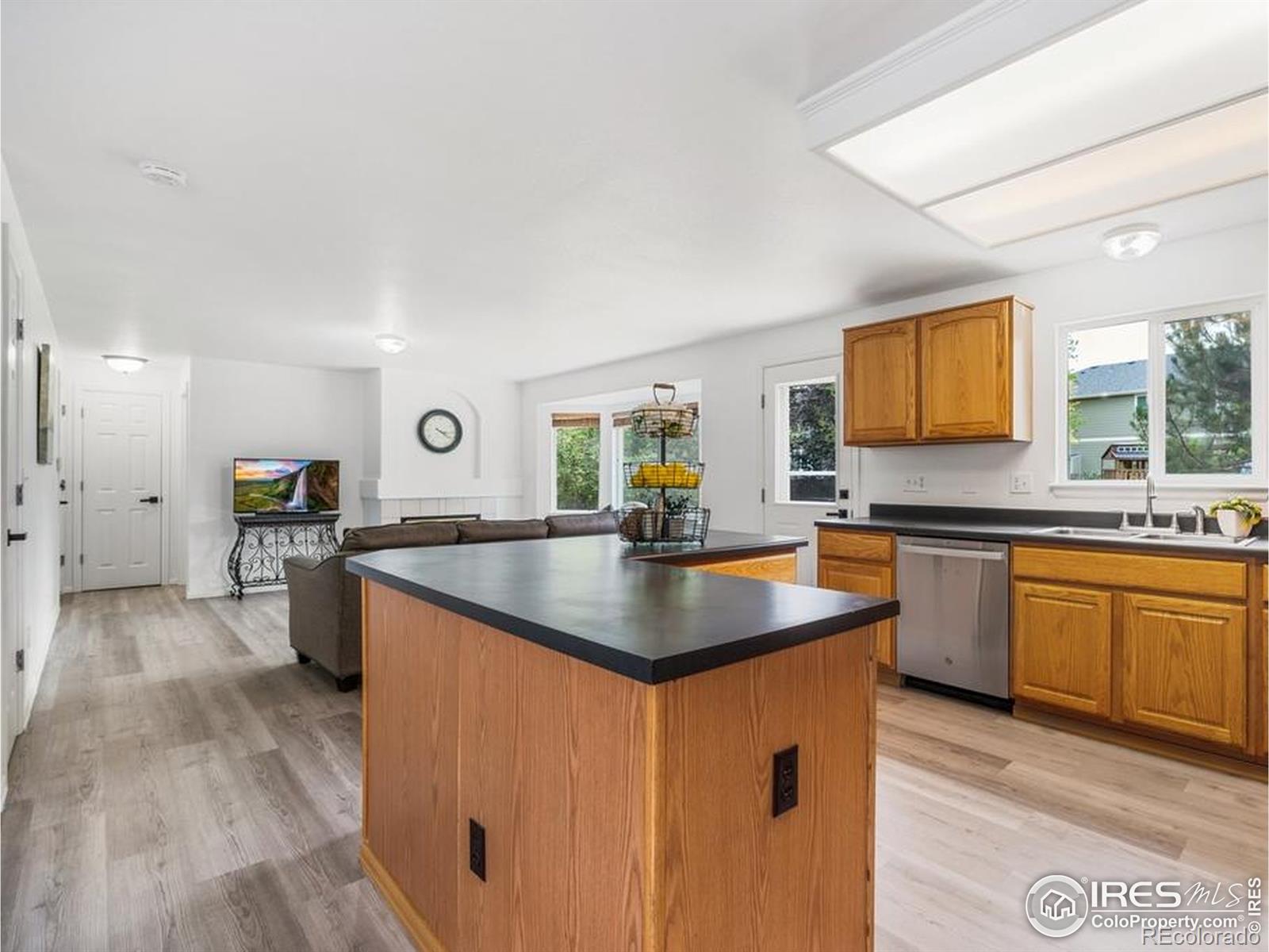 MLS Image #10 for 1920 e 145th avenue,thornton, Colorado