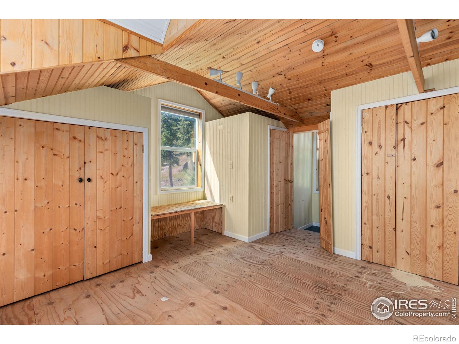 MLS Image #14 for 986  easton road,lyons, Colorado