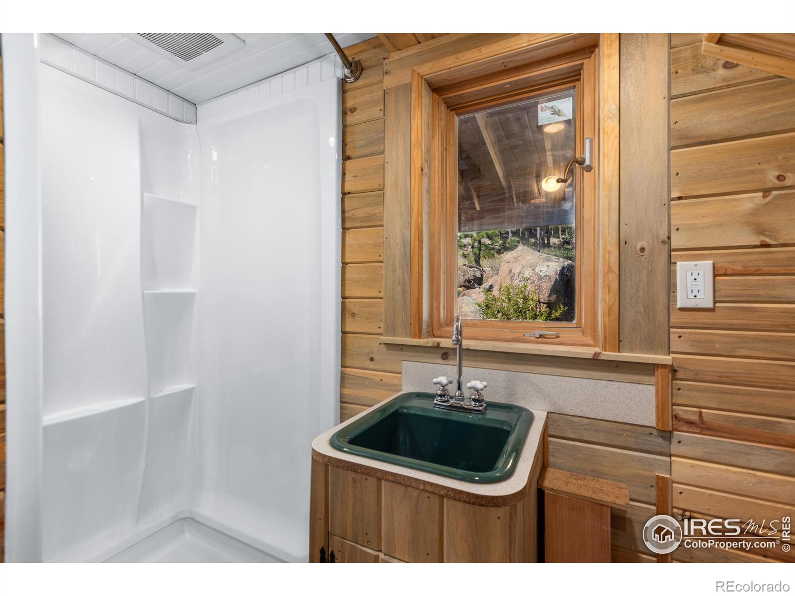 MLS Image #16 for 986  easton road,lyons, Colorado