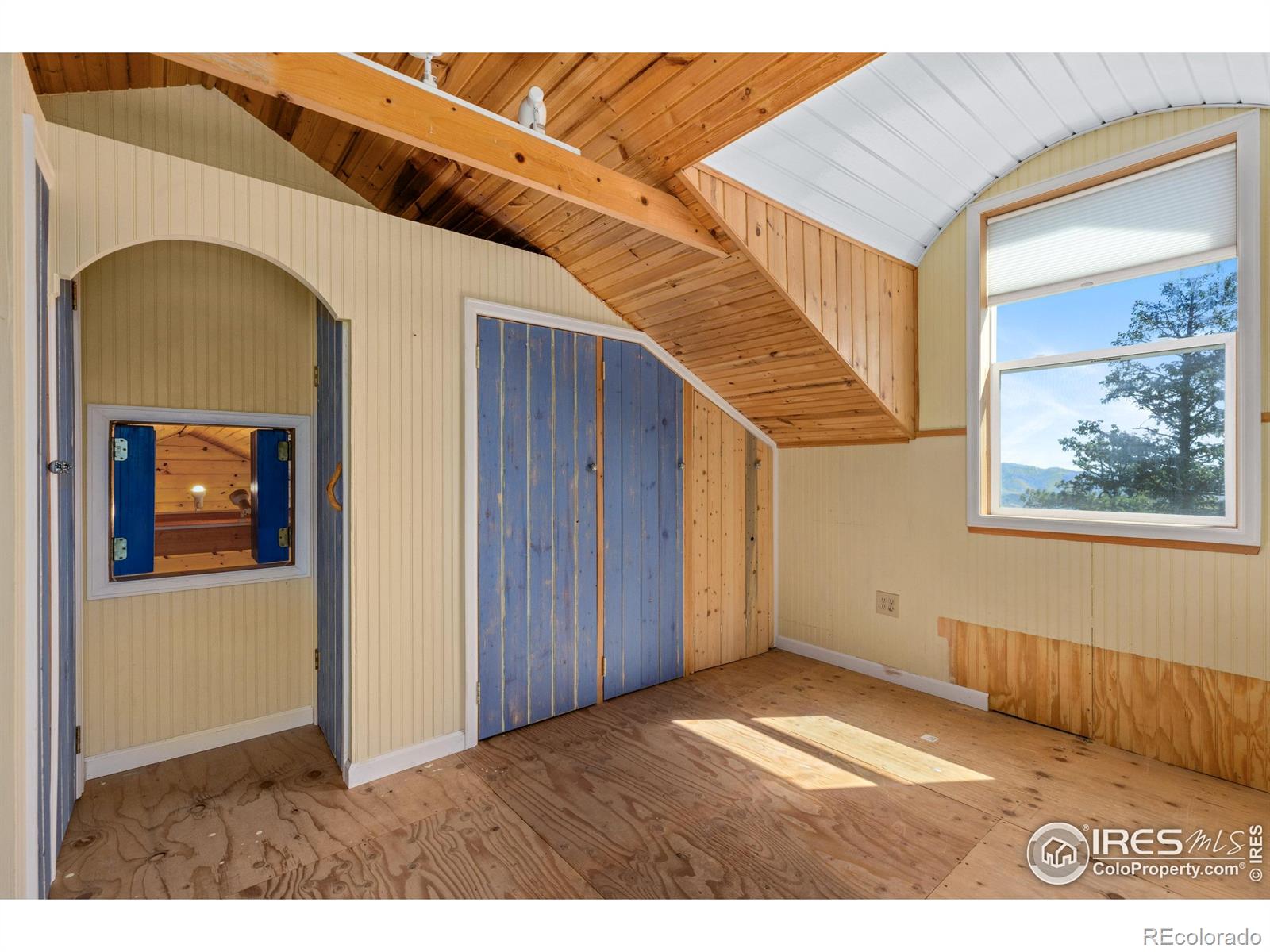 MLS Image #17 for 986  easton road,lyons, Colorado
