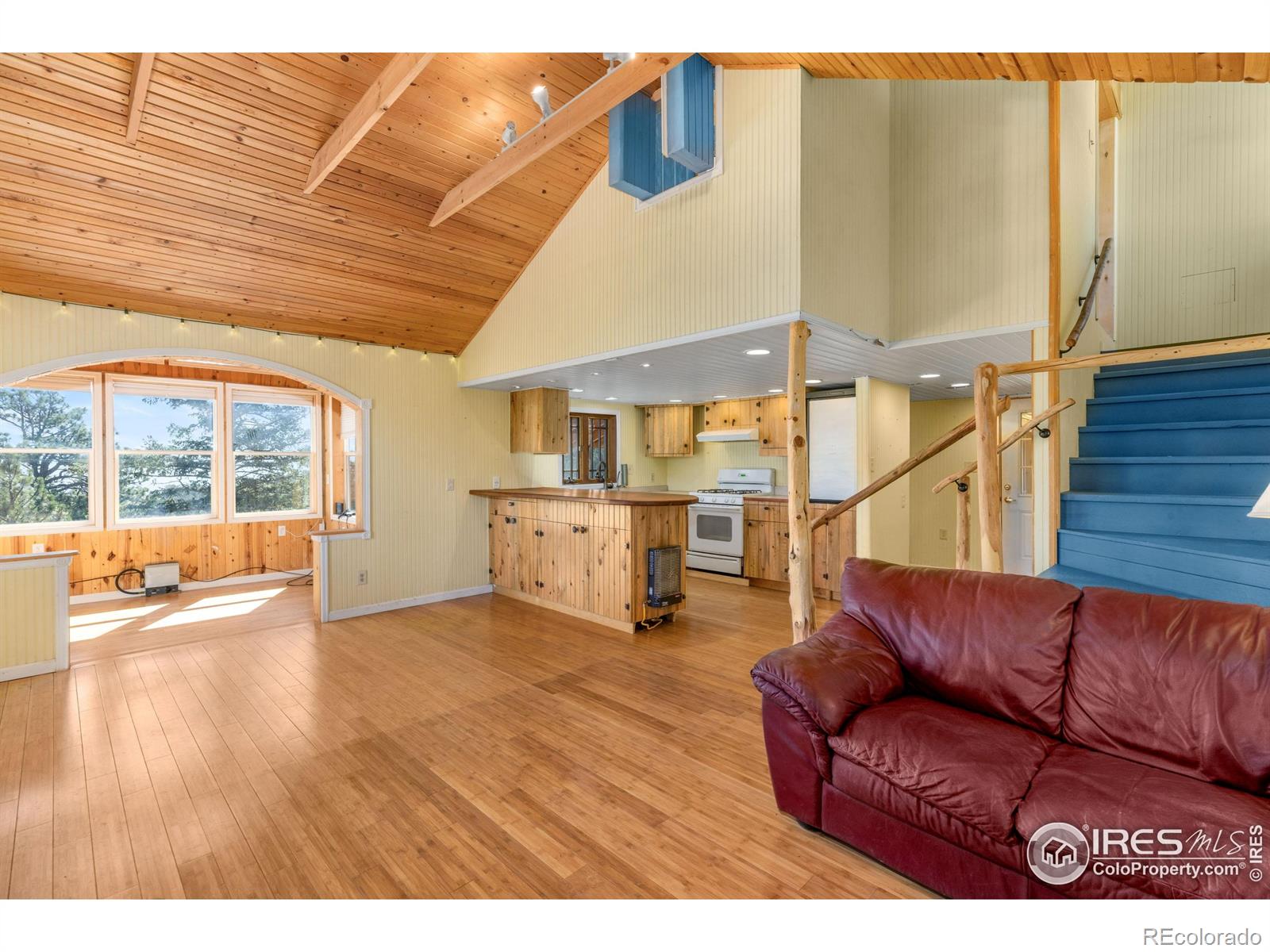 MLS Image #3 for 986  easton road,lyons, Colorado