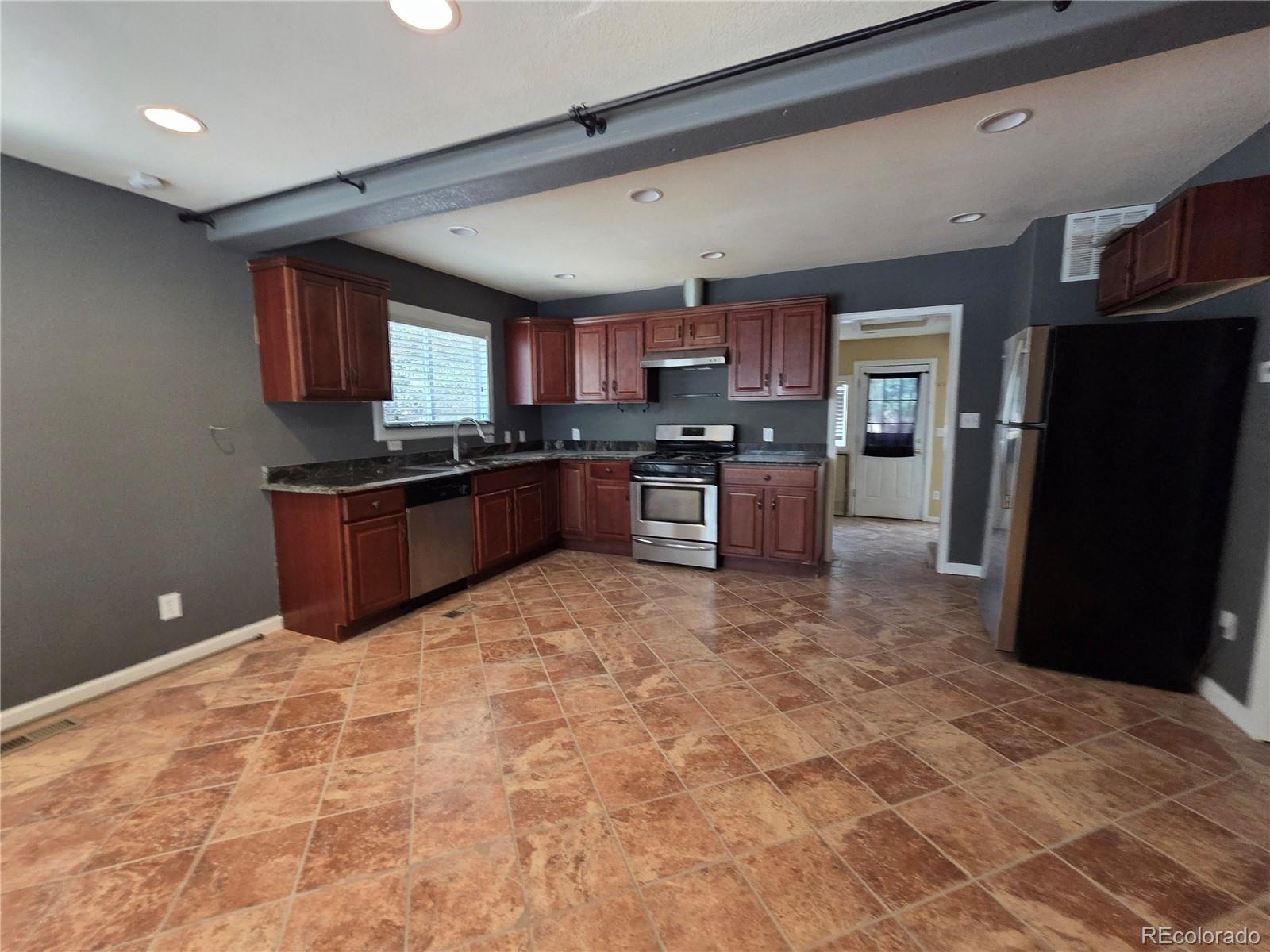 MLS Image #3 for 2561 w dartmouth avenue,denver, Colorado