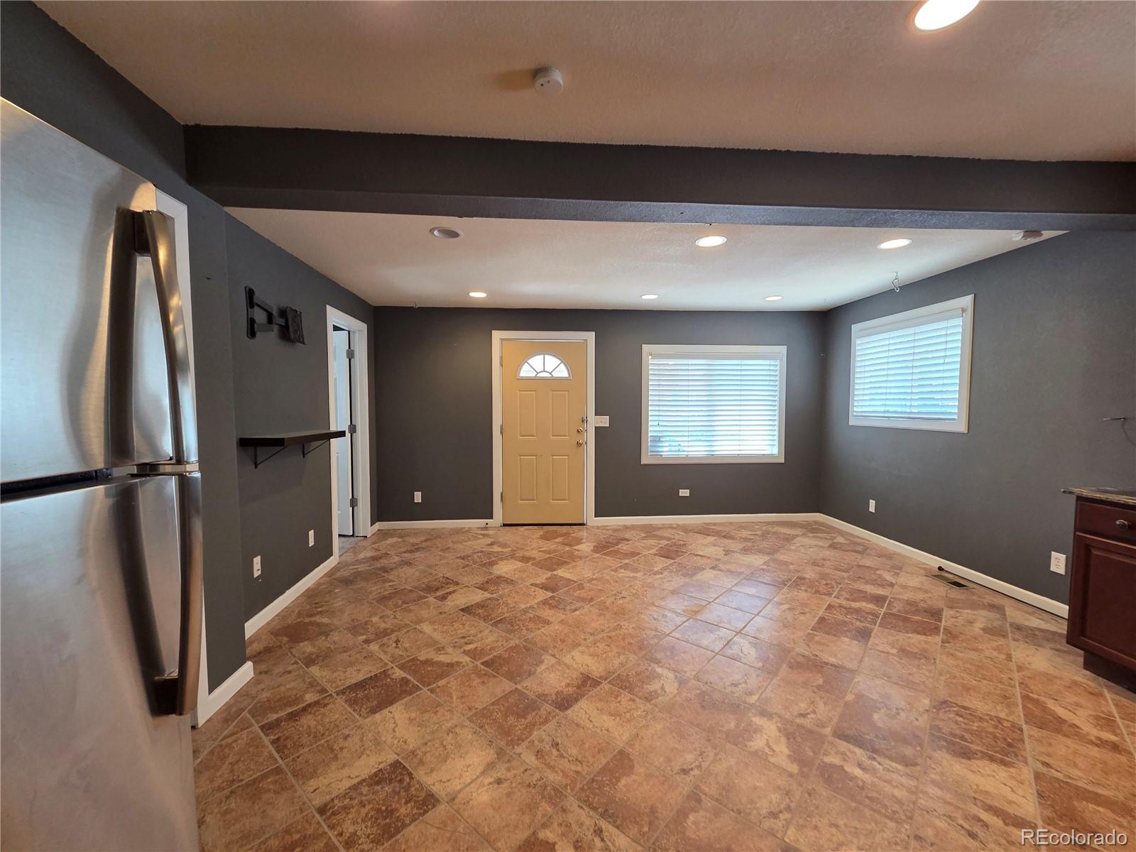 MLS Image #5 for 2561 w dartmouth avenue,denver, Colorado