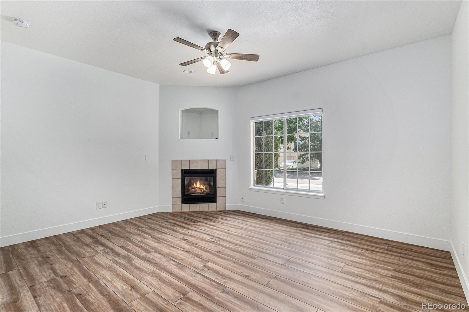 MLS Image #2 for 8737 e dry creek road,englewood, Colorado