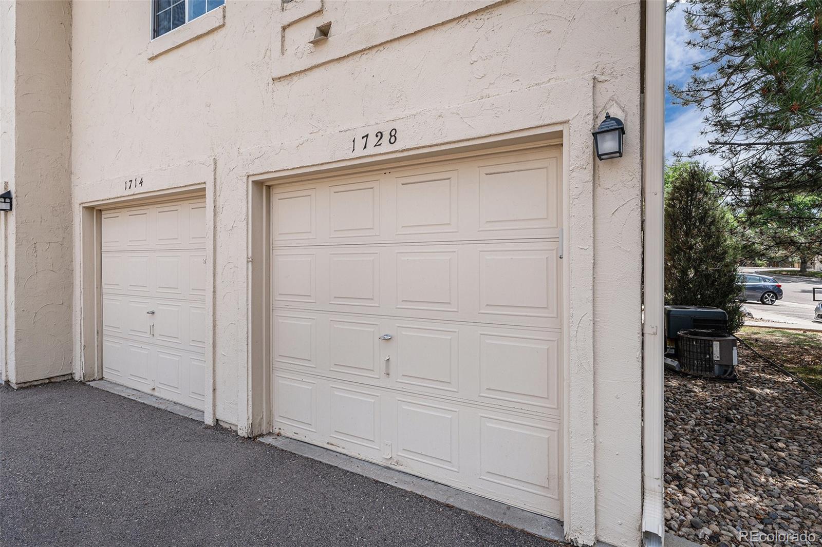 MLS Image #20 for 8737 e dry creek road,englewood, Colorado