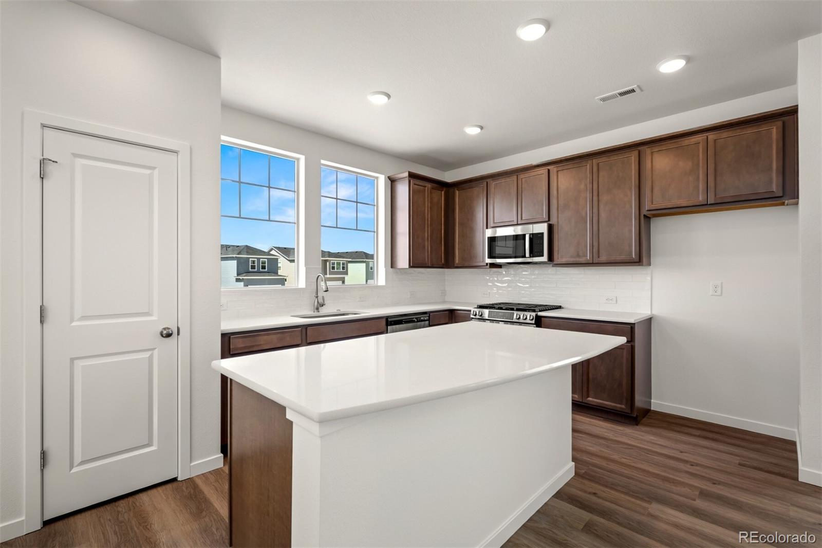 MLS Image #2 for 6363  scrabble view,colorado springs, Colorado