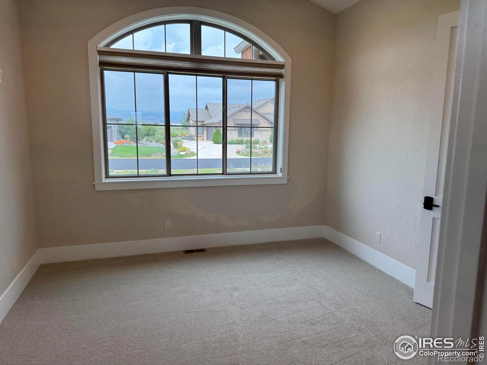 MLS Image #18 for 524  nesting eagles way,berthoud, Colorado