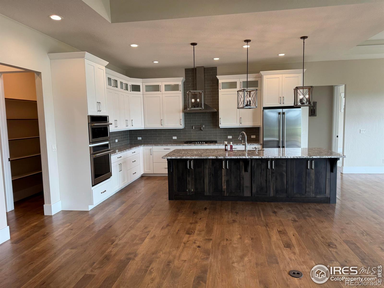 MLS Image #6 for 524  nesting eagles way,berthoud, Colorado