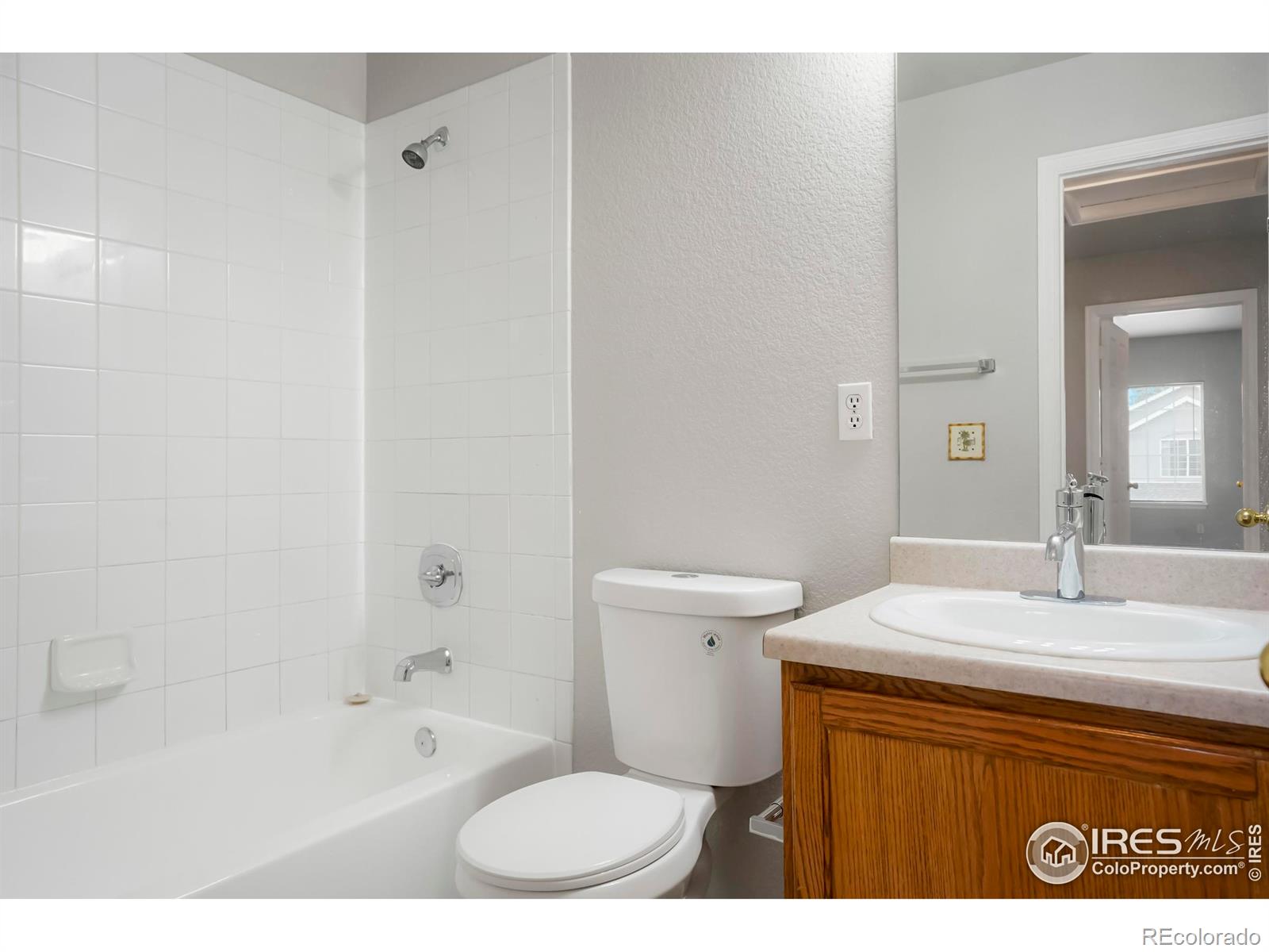 MLS Image #13 for 2143  coronado parkway,denver, Colorado