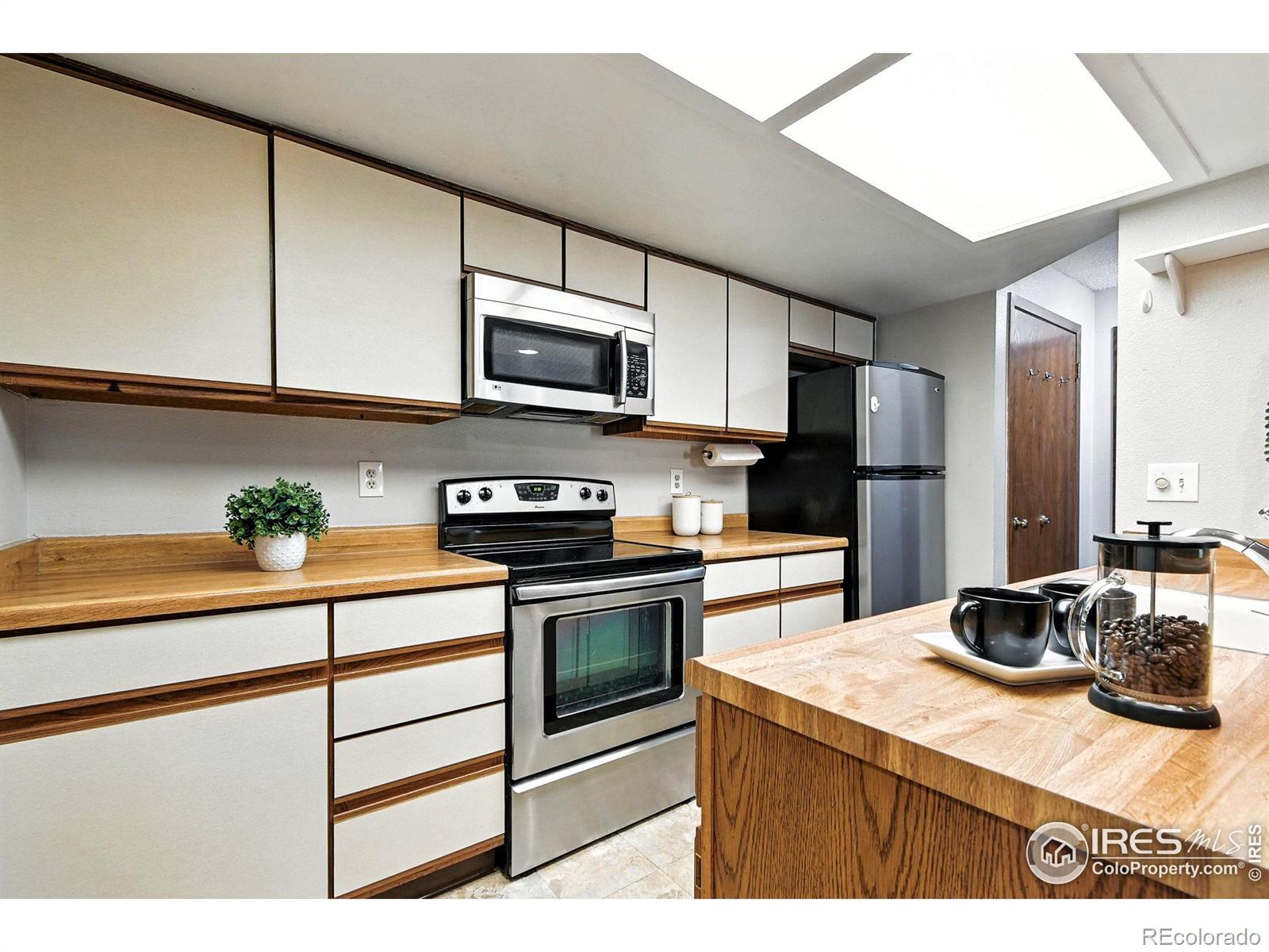 MLS Image #3 for 2960  shadow creek drive,boulder, Colorado