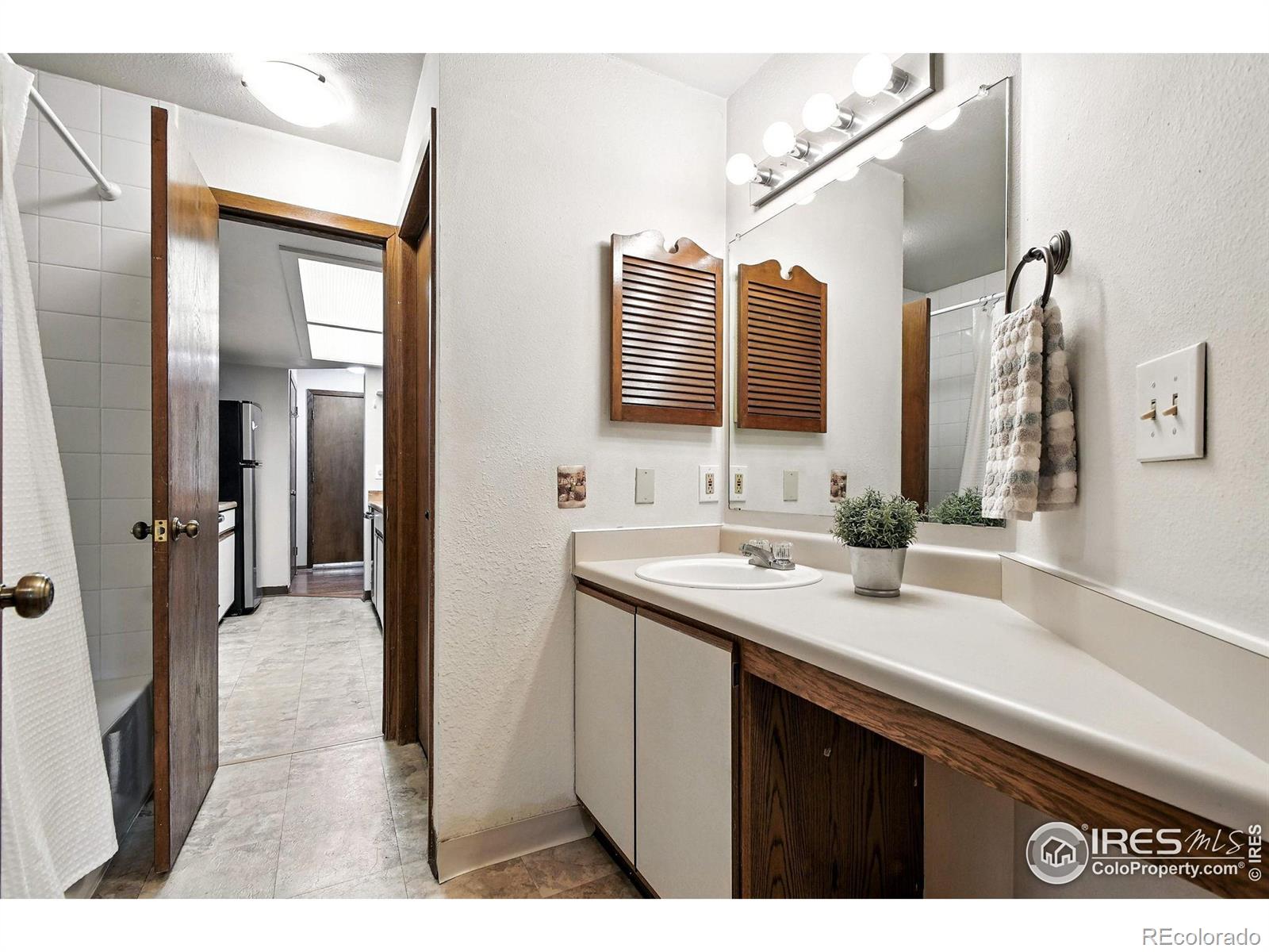 MLS Image #32 for 2960  shadow creek drive,boulder, Colorado