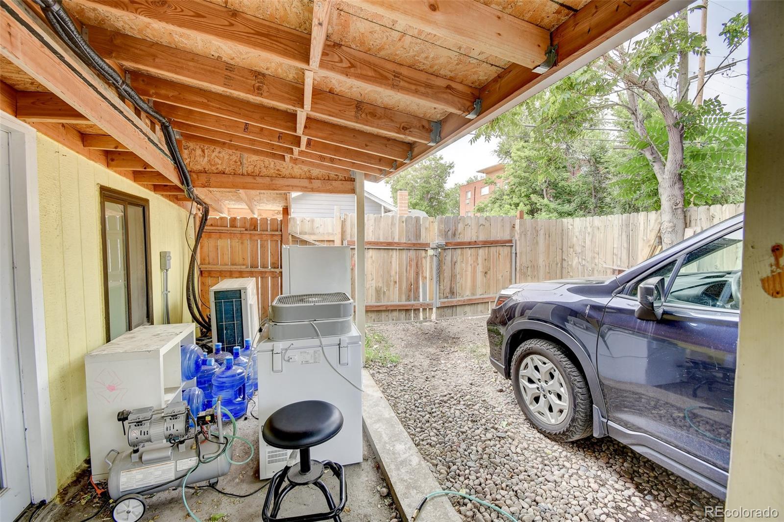MLS Image #11 for 1658  chester street,aurora, Colorado