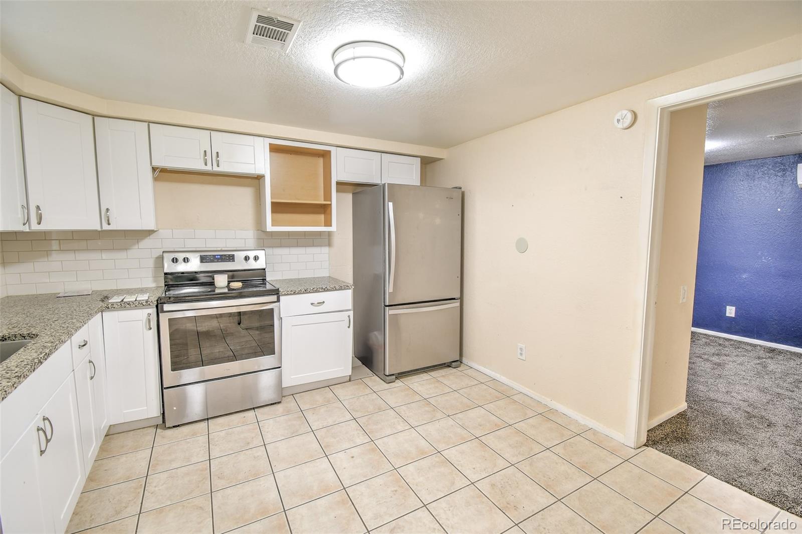 MLS Image #6 for 1658  chester street,aurora, Colorado