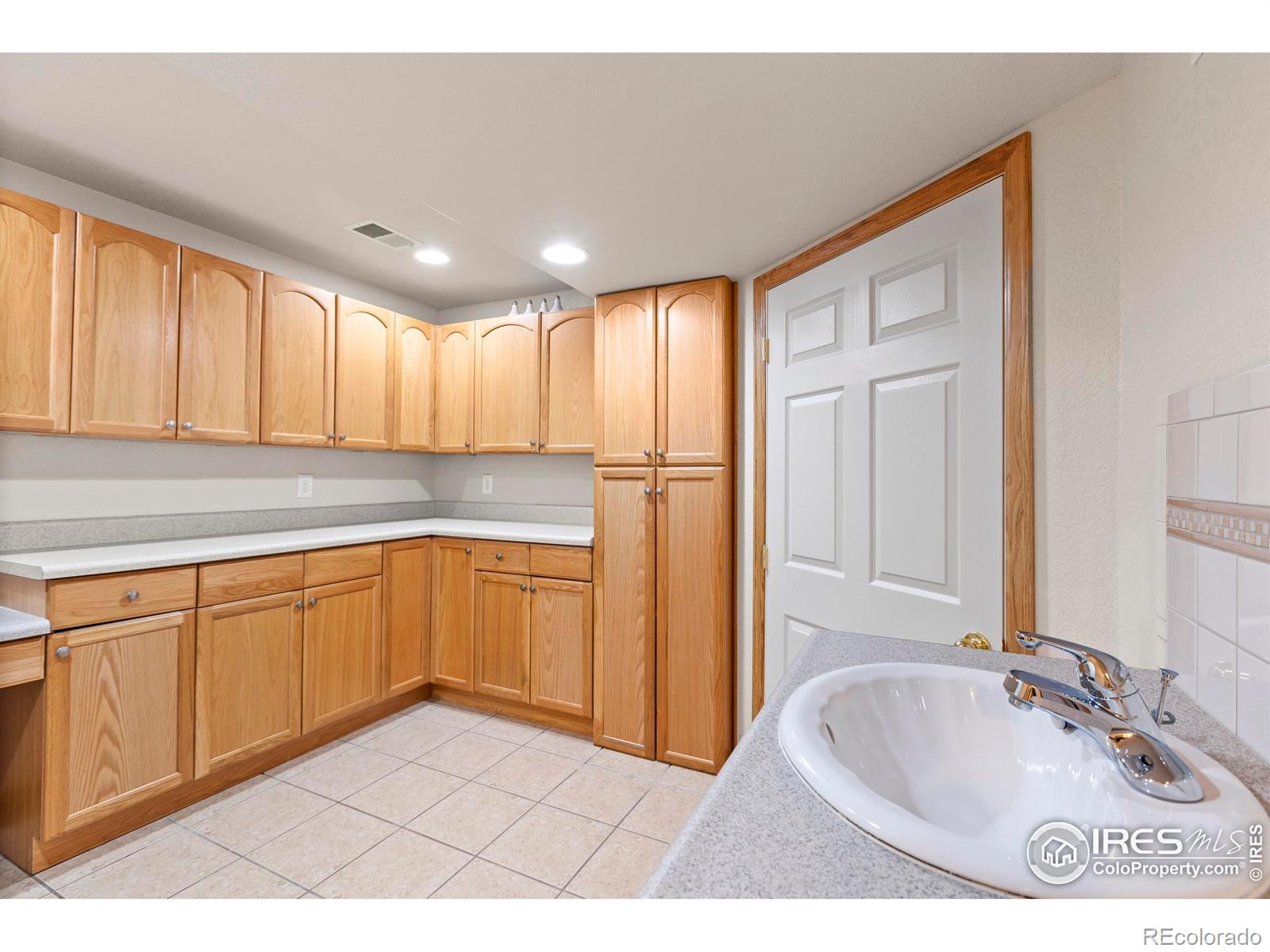 MLS Image #26 for 4907  smallwood court,fort collins, Colorado