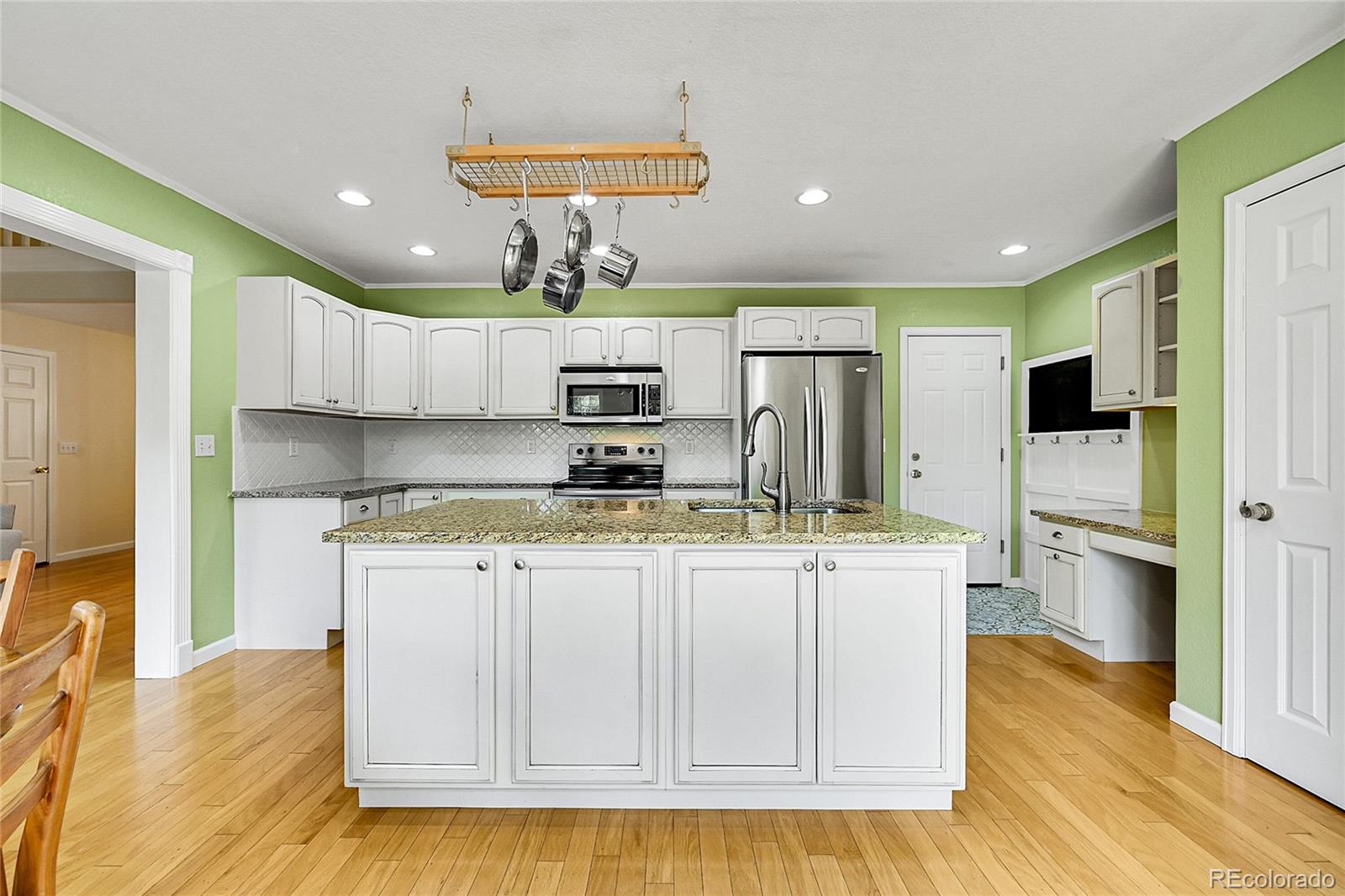 MLS Image #4 for 568 w sandbar circle,louisville, Colorado