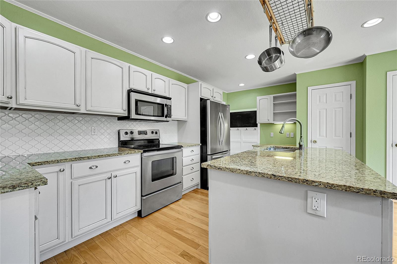 MLS Image #6 for 568 w sandbar circle,louisville, Colorado