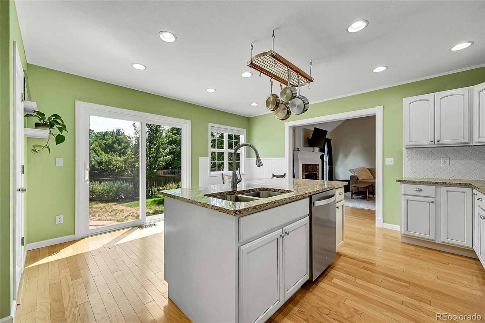 MLS Image #7 for 568 w sandbar circle,louisville, Colorado