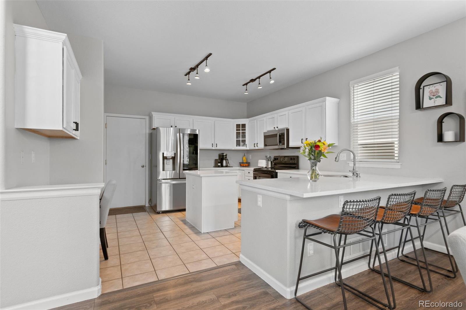 MLS Image #13 for 18099 e orchard place,centennial, Colorado