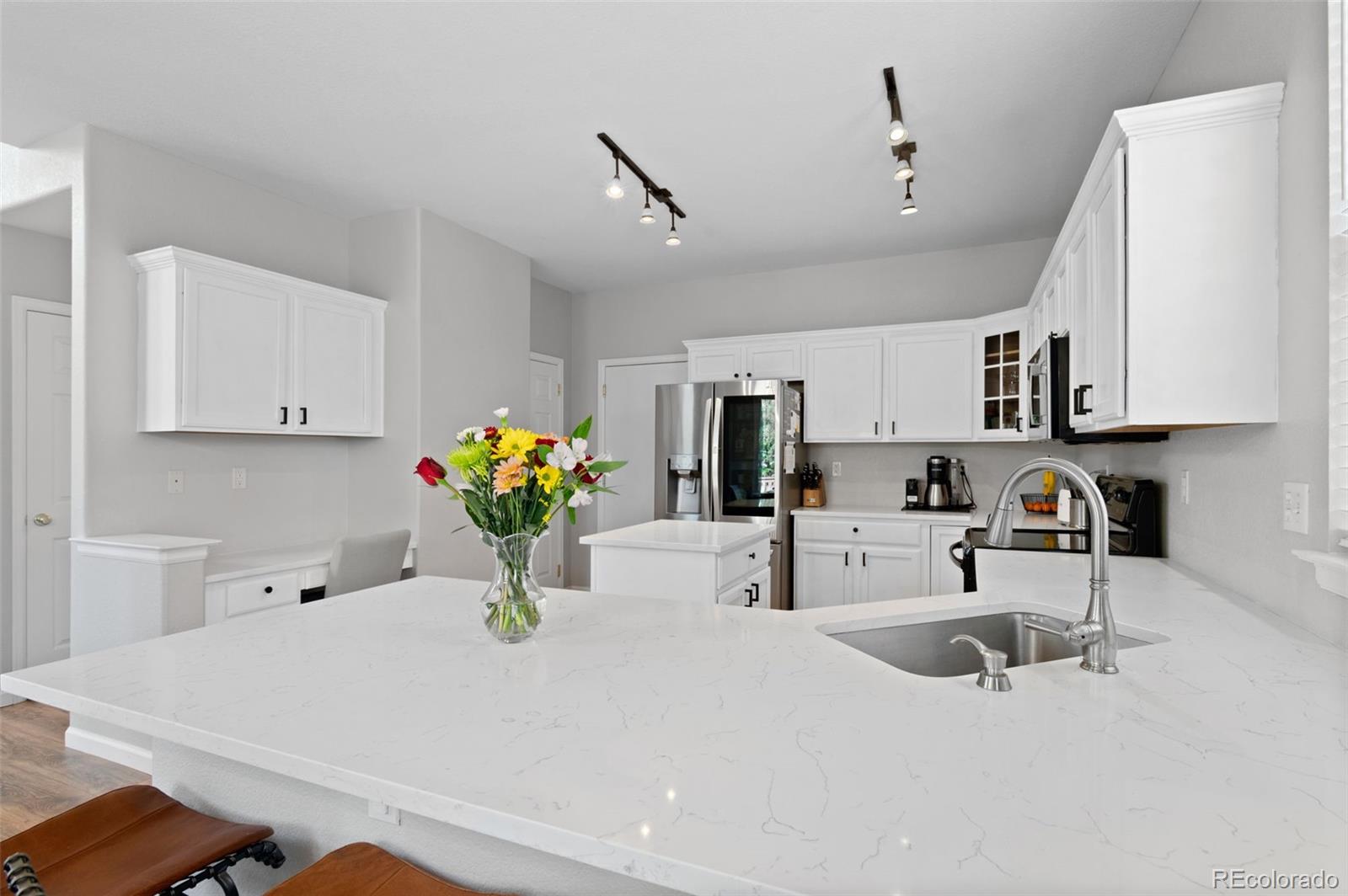 MLS Image #14 for 18099 e orchard place,centennial, Colorado