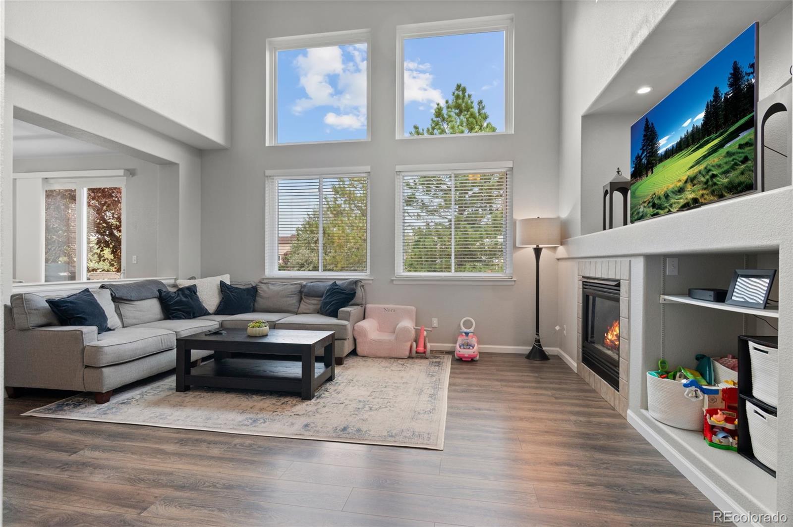 MLS Image #5 for 18099 e orchard place,centennial, Colorado