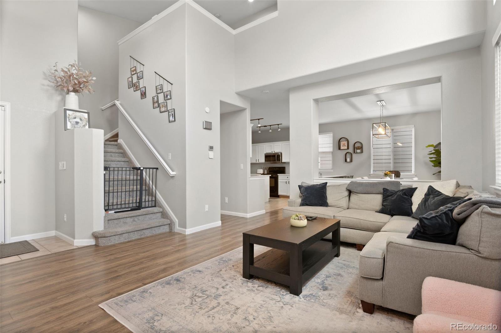 MLS Image #8 for 18099 e orchard place,centennial, Colorado