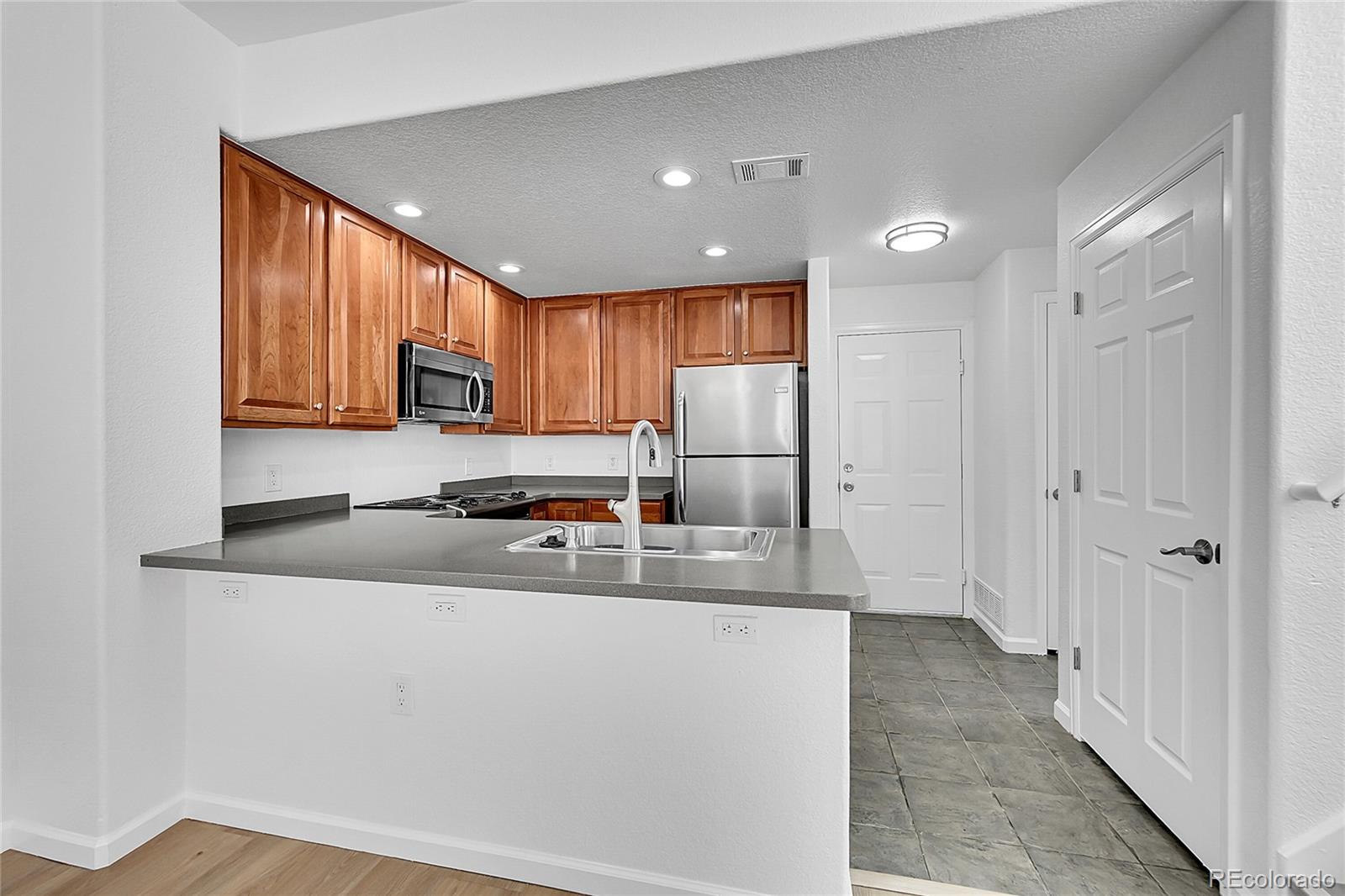 MLS Image #8 for 16063 e geddes drive,aurora, Colorado