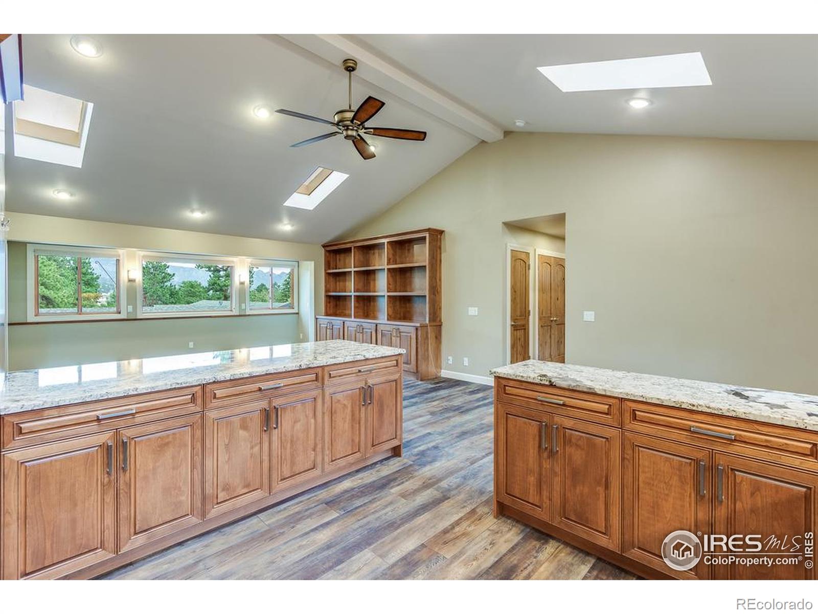 MLS Image #9 for 1336  kinnikinnic court,estes park, Colorado