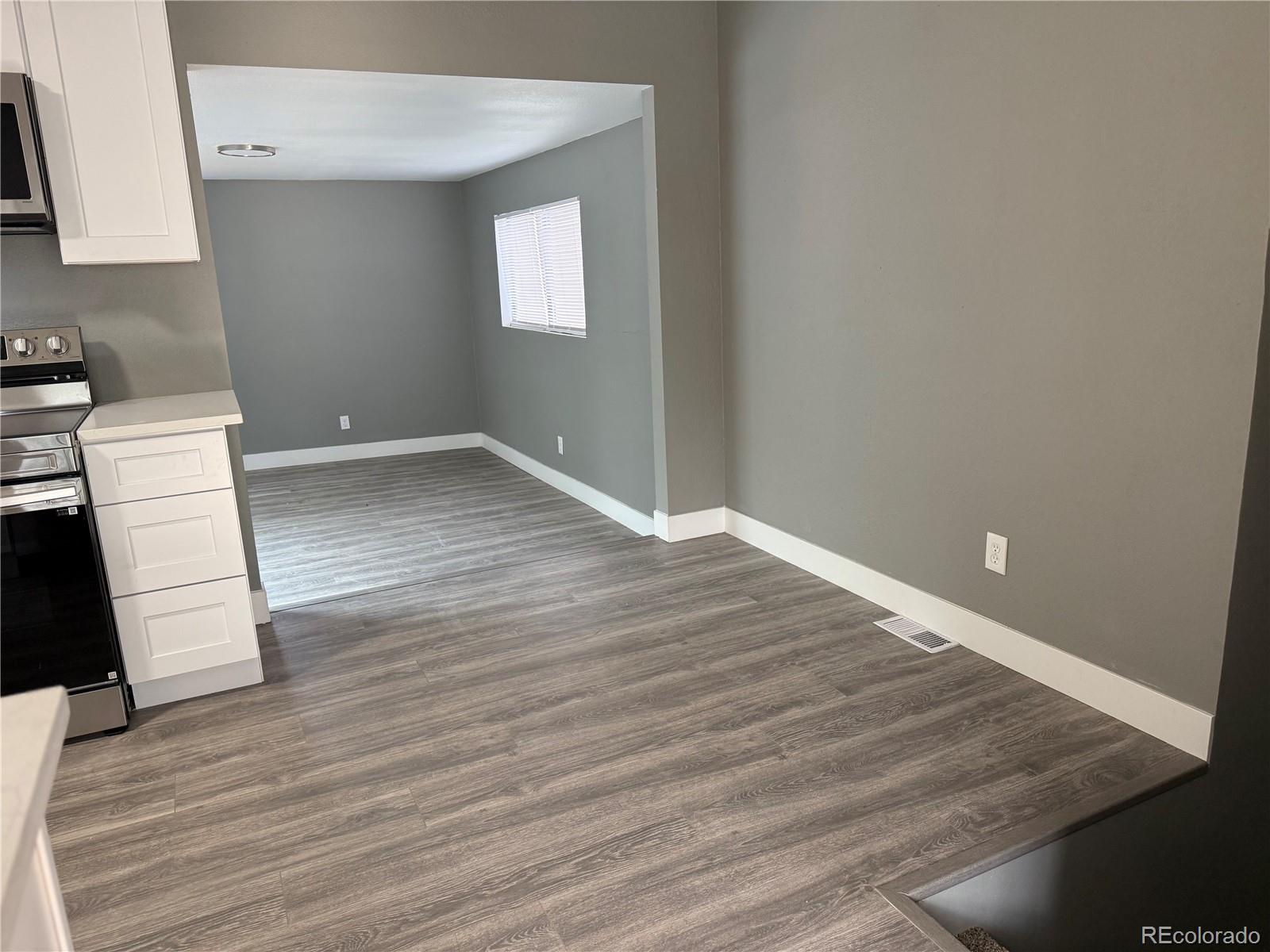 MLS Image #5 for 1858 s olathe street,aurora, Colorado