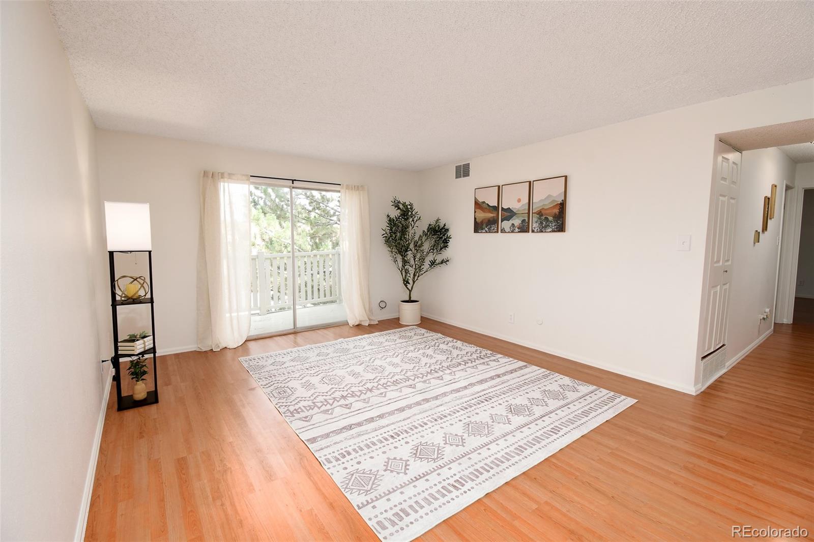 MLS Image #5 for 7375 e quincy avenue,denver, Colorado