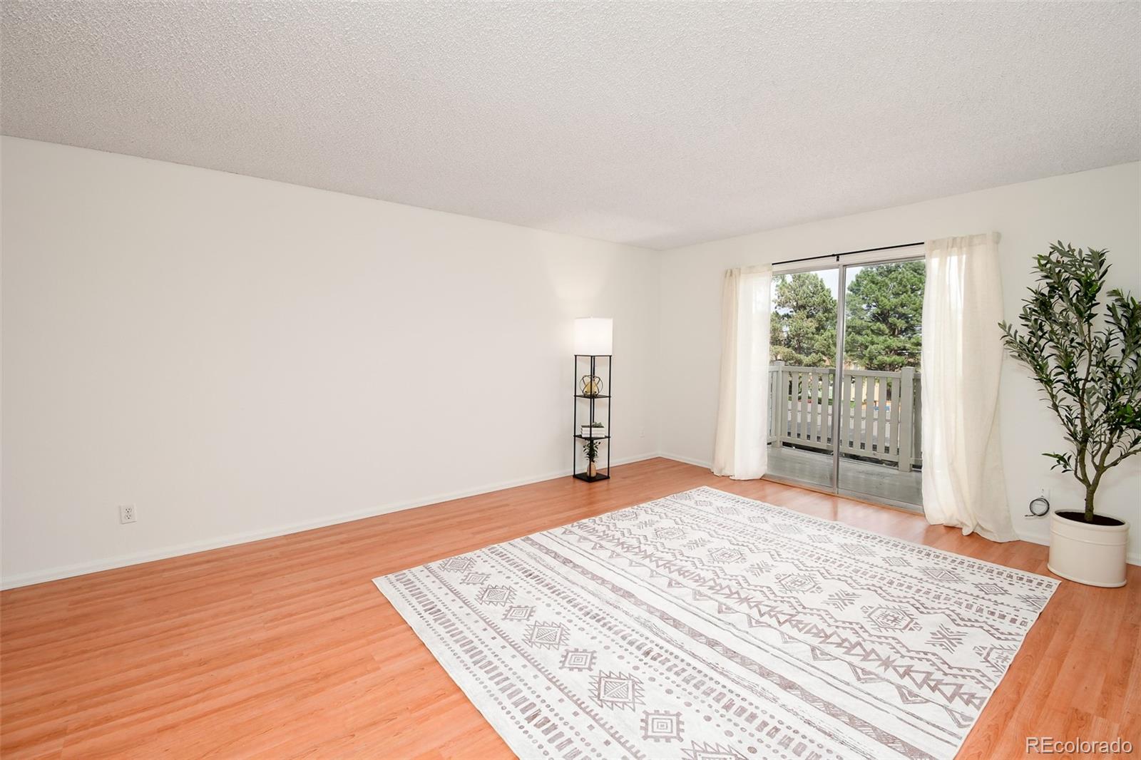 MLS Image #7 for 7375 e quincy avenue,denver, Colorado