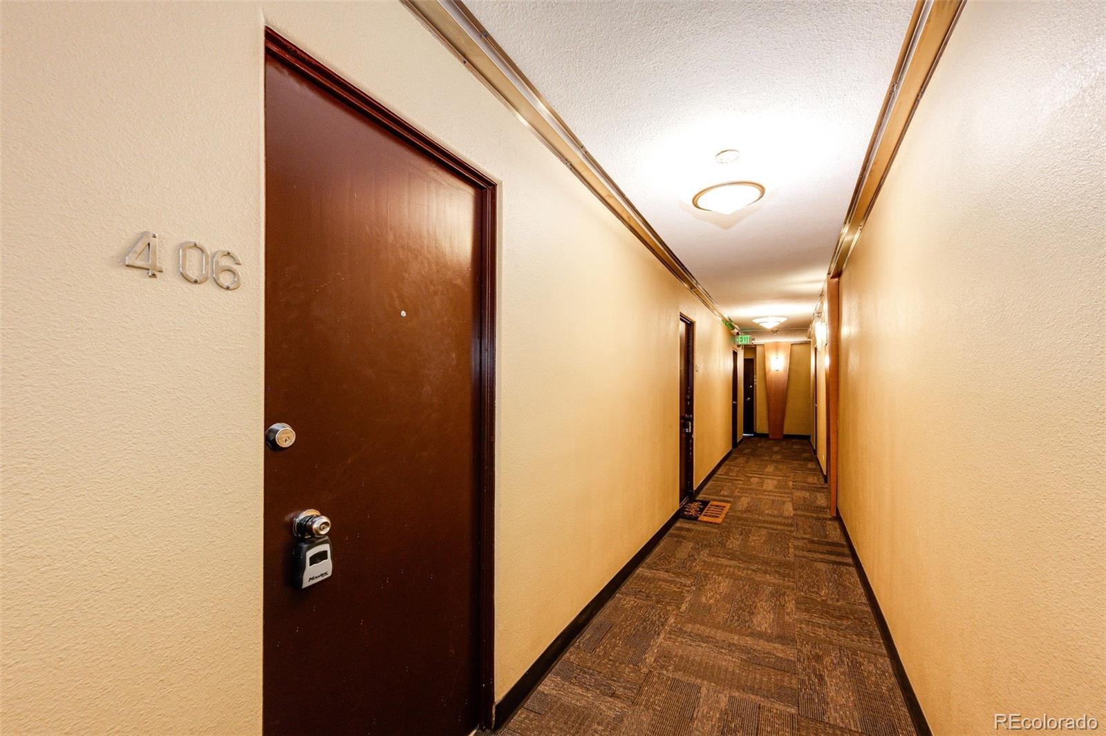 MLS Image #14 for 1196 n grant street,denver, Colorado