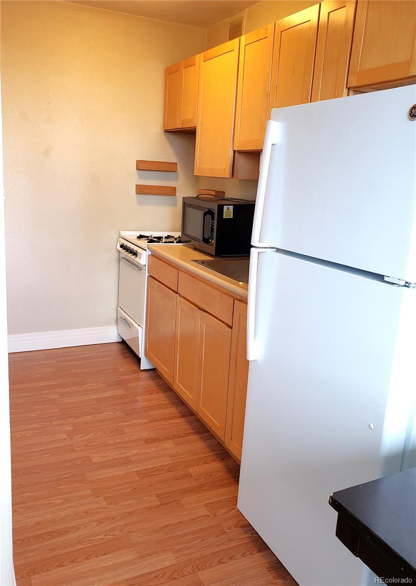 MLS Image #25 for 1196 n grant street,denver, Colorado