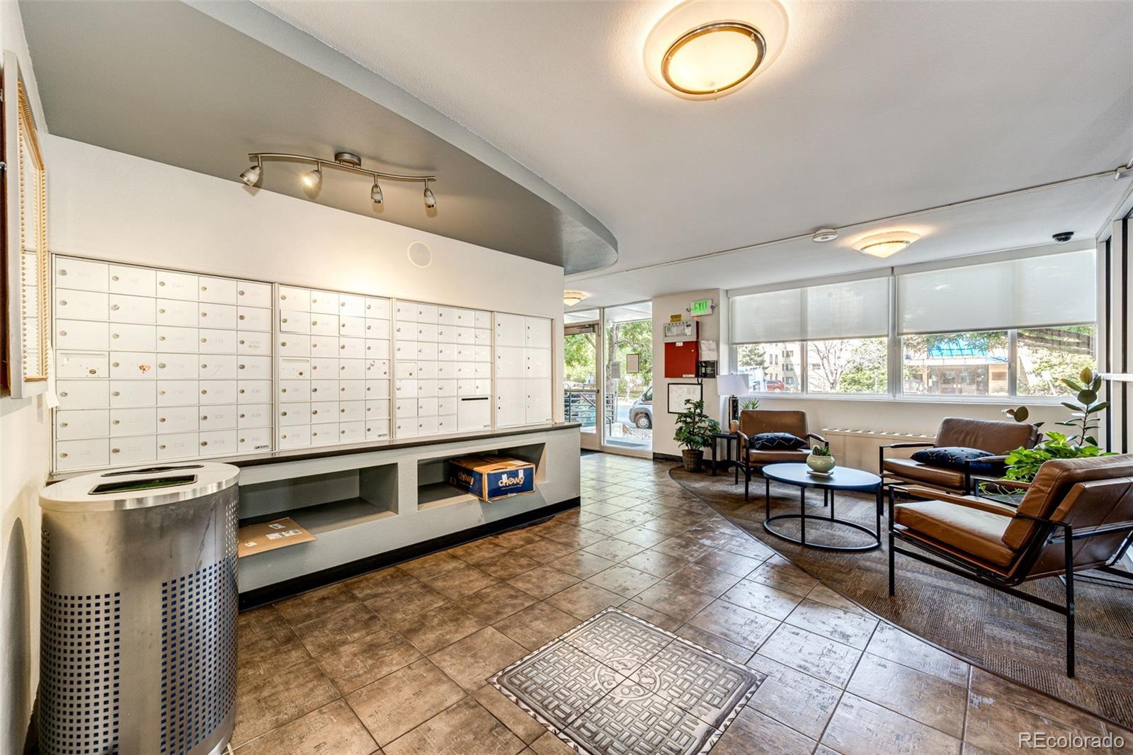 MLS Image #6 for 1196 n grant street,denver, Colorado