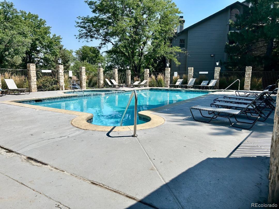 MLS Image #20 for 2575 s syracuse way l103,denver, Colorado
